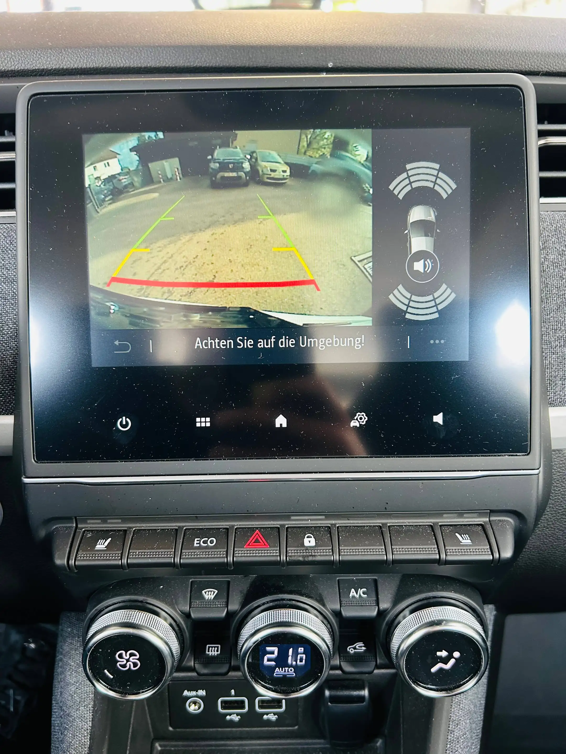 Renault ZOE Evolution — photo 10