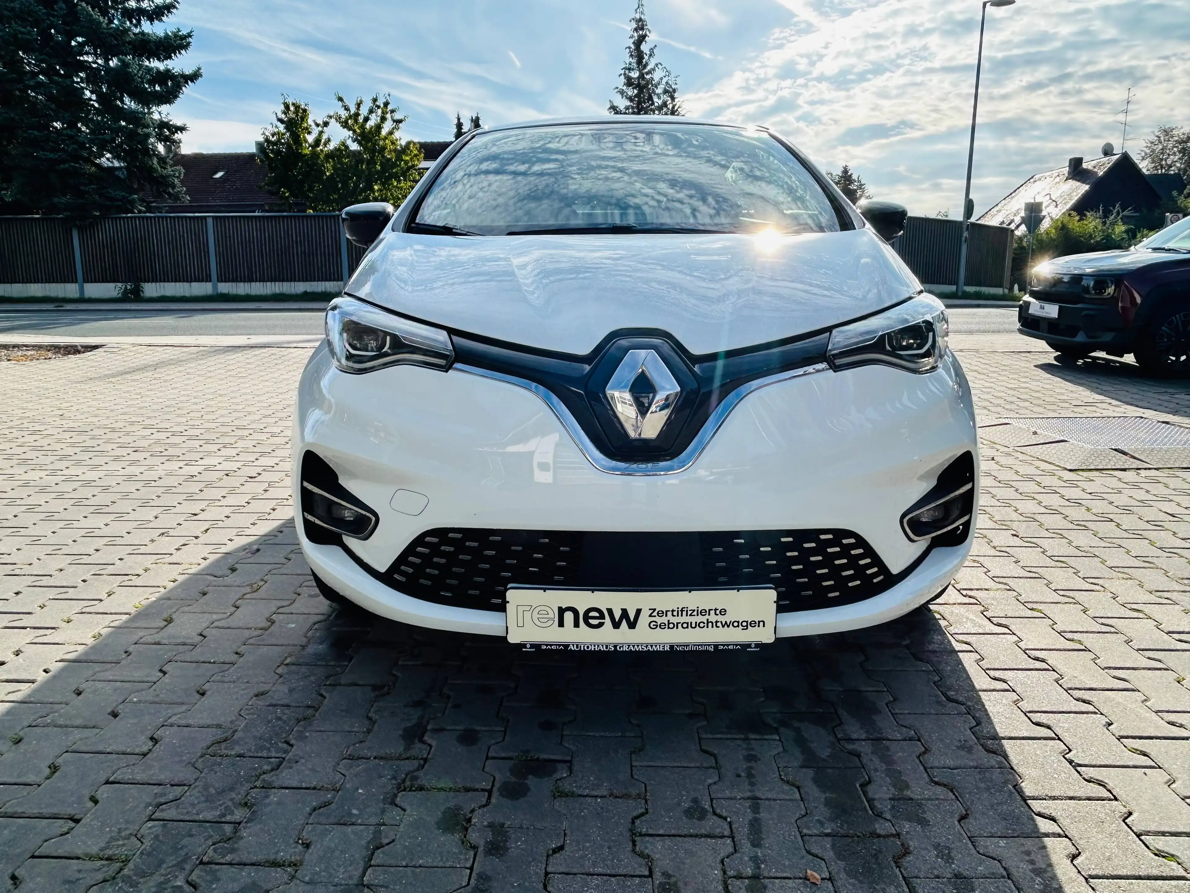 Renault ZOE Evolution — photo 2
