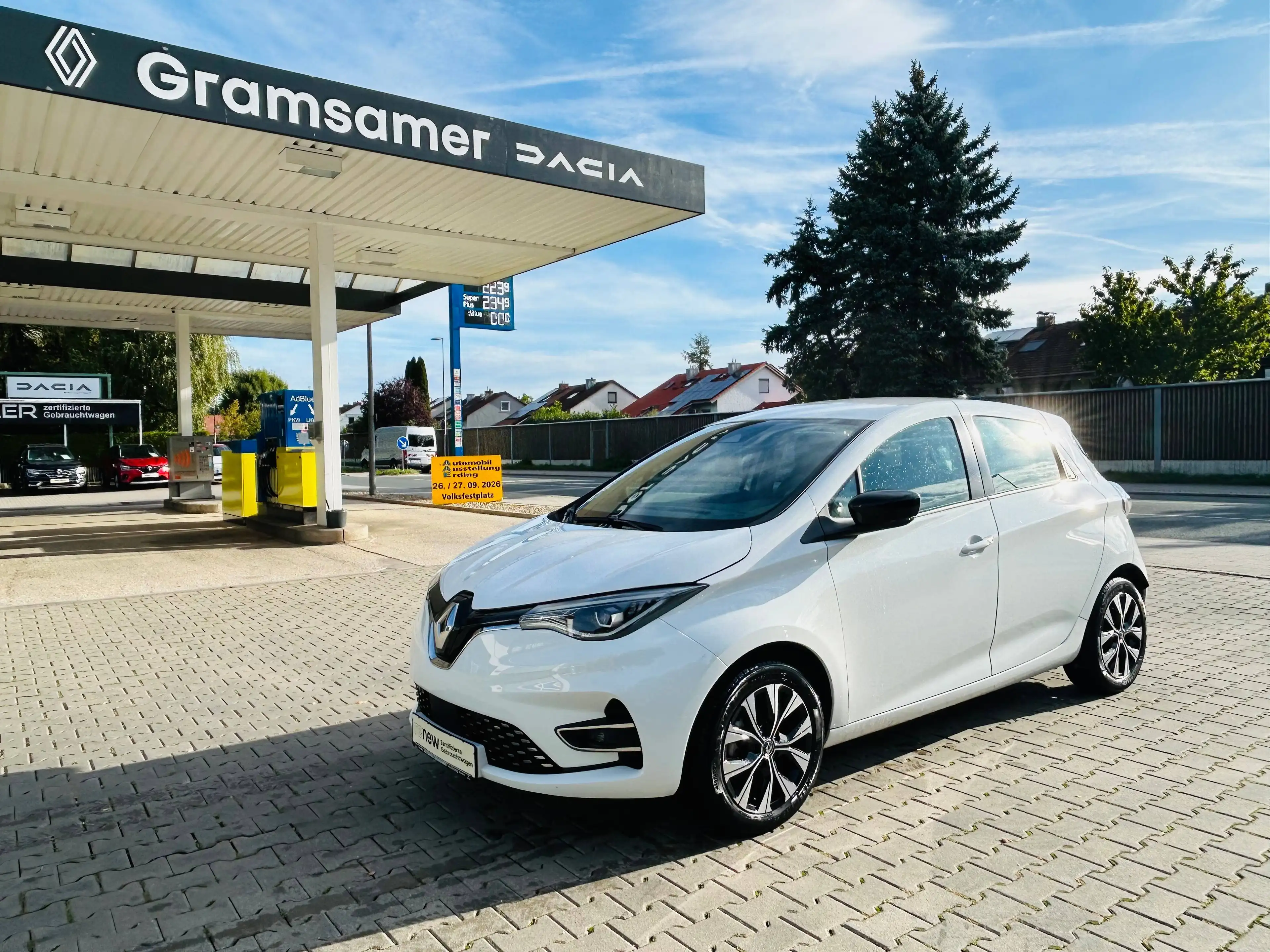 Renault ZOE Evolution — photo 3