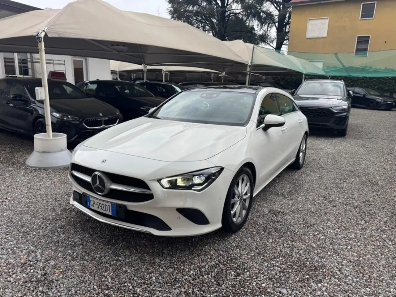 Mercedes-Benz CLA 180