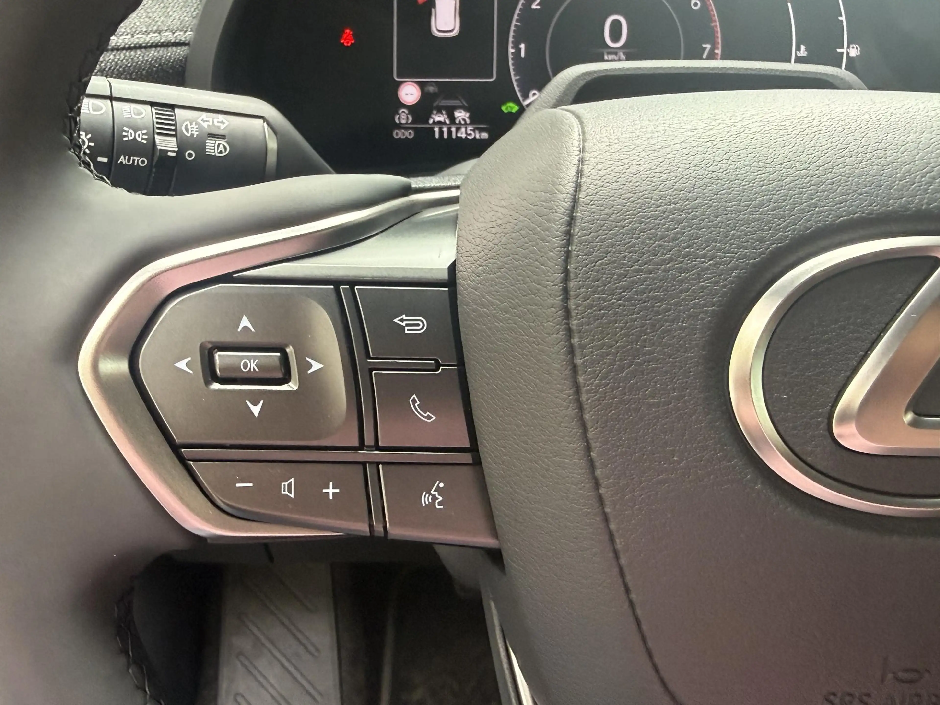 Lexus LBX 1.5 AUTOMAAT | Navigatie | Cruise Control | Climat — photo 16