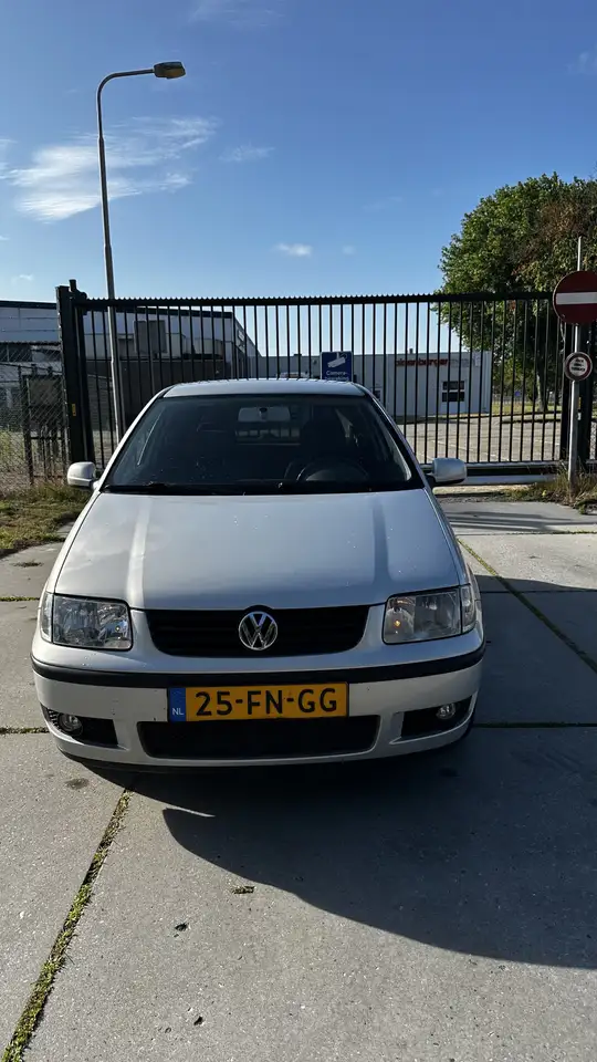 Volkswagen Polo Comfortline, foto 1