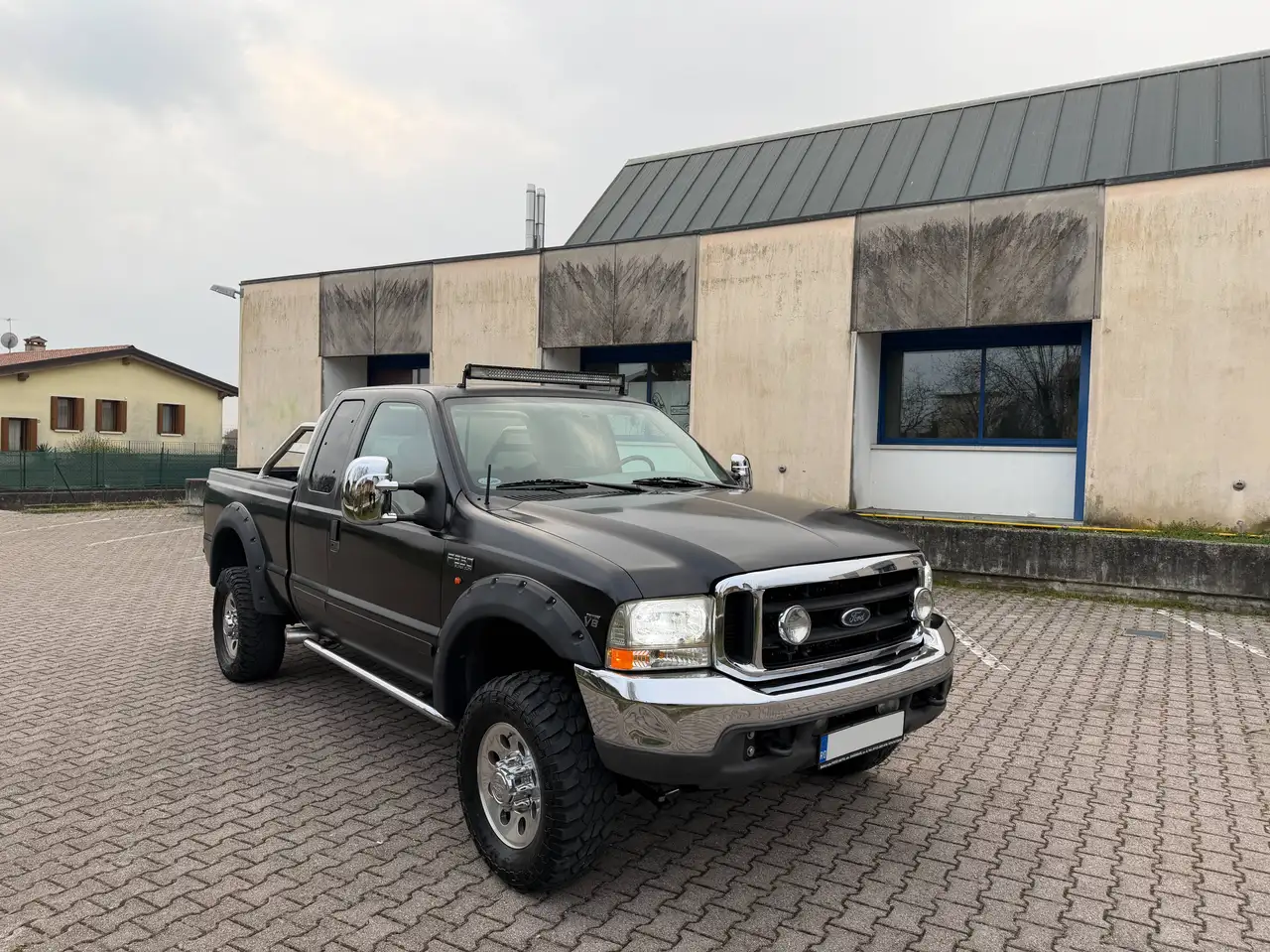Ford F 250 5.4i V8 GPL 4X4 XLT 6Posti, foto 2