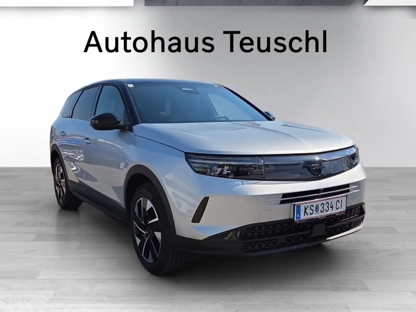 Opel Grandland Hybrid, GS, 1.2 Direct Injection Turbo, Silber - 2