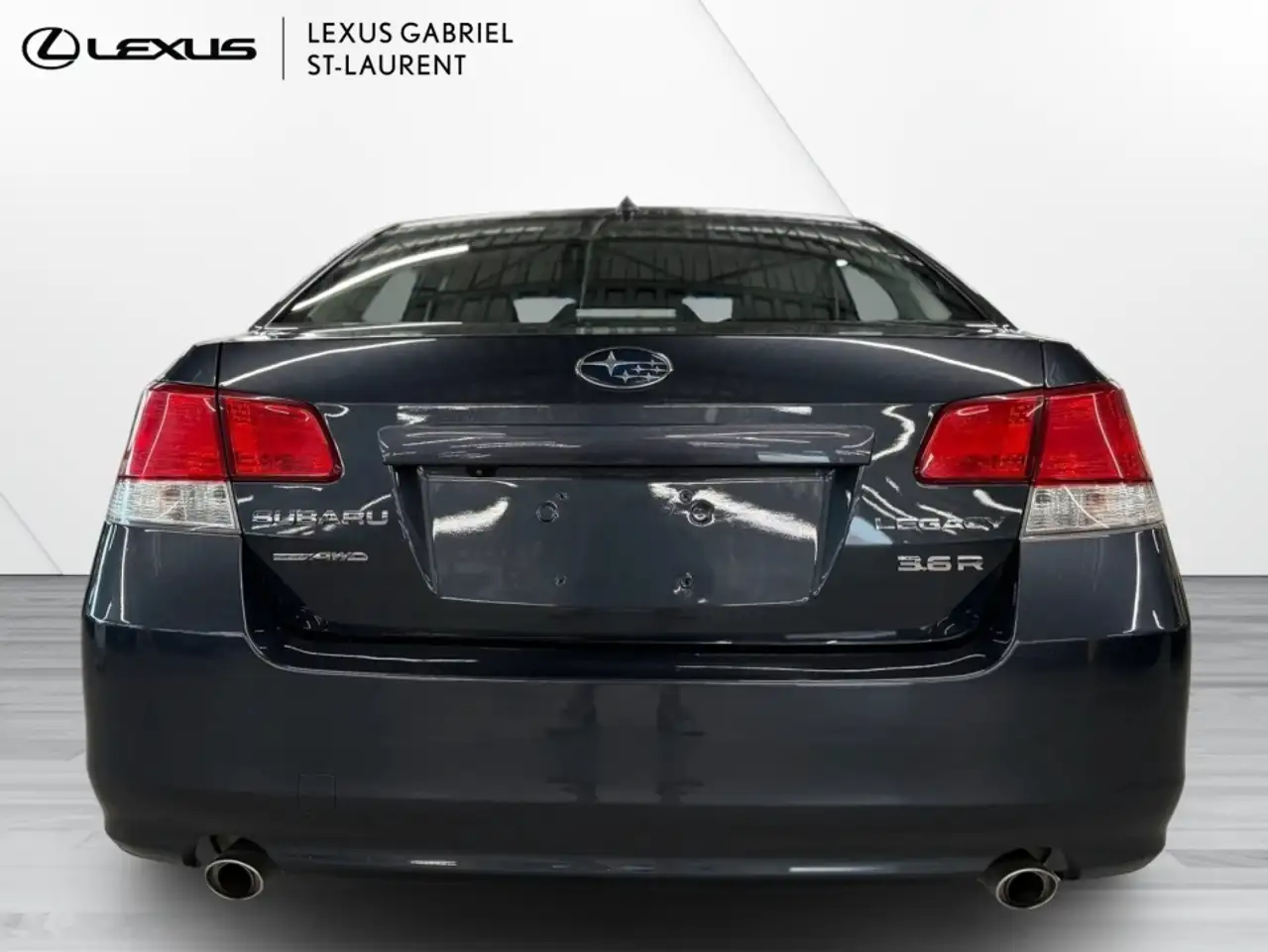 Subaru Legacy photo Subaru Legacy