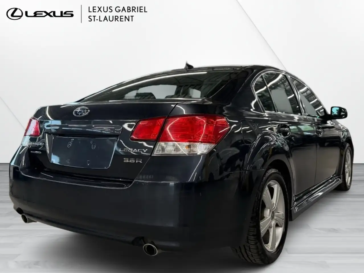 Subaru Legacy photo Subaru Legacy
