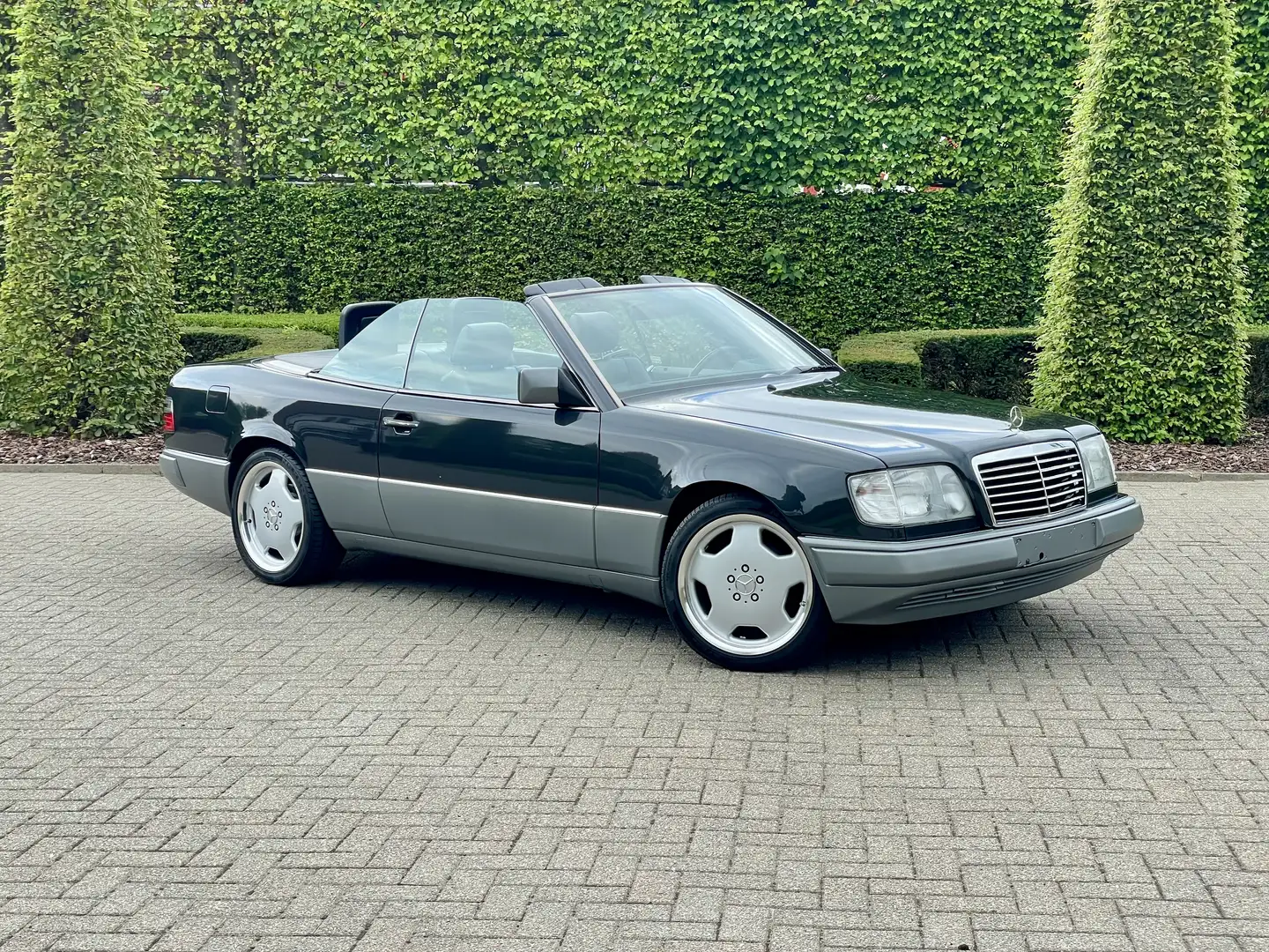 Mercedes-Benz CE 300 CE-24 cabrio unieke kans Noir - 1