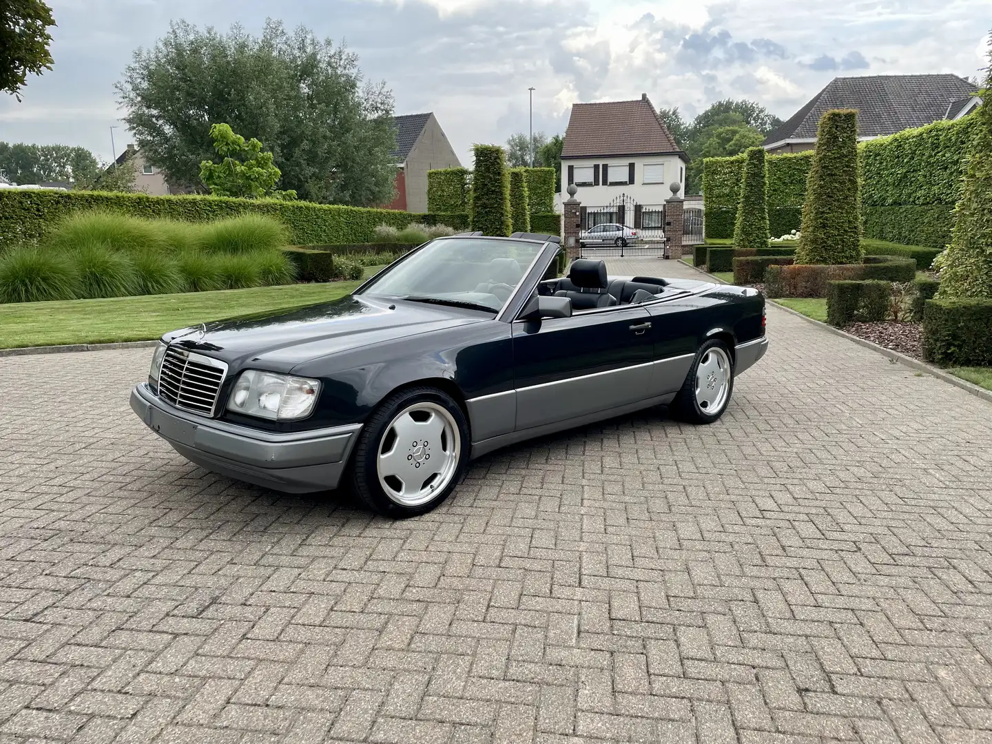 Mercedes-Benz CE 300 CE-24 cabrio unieke kans Noir - 2