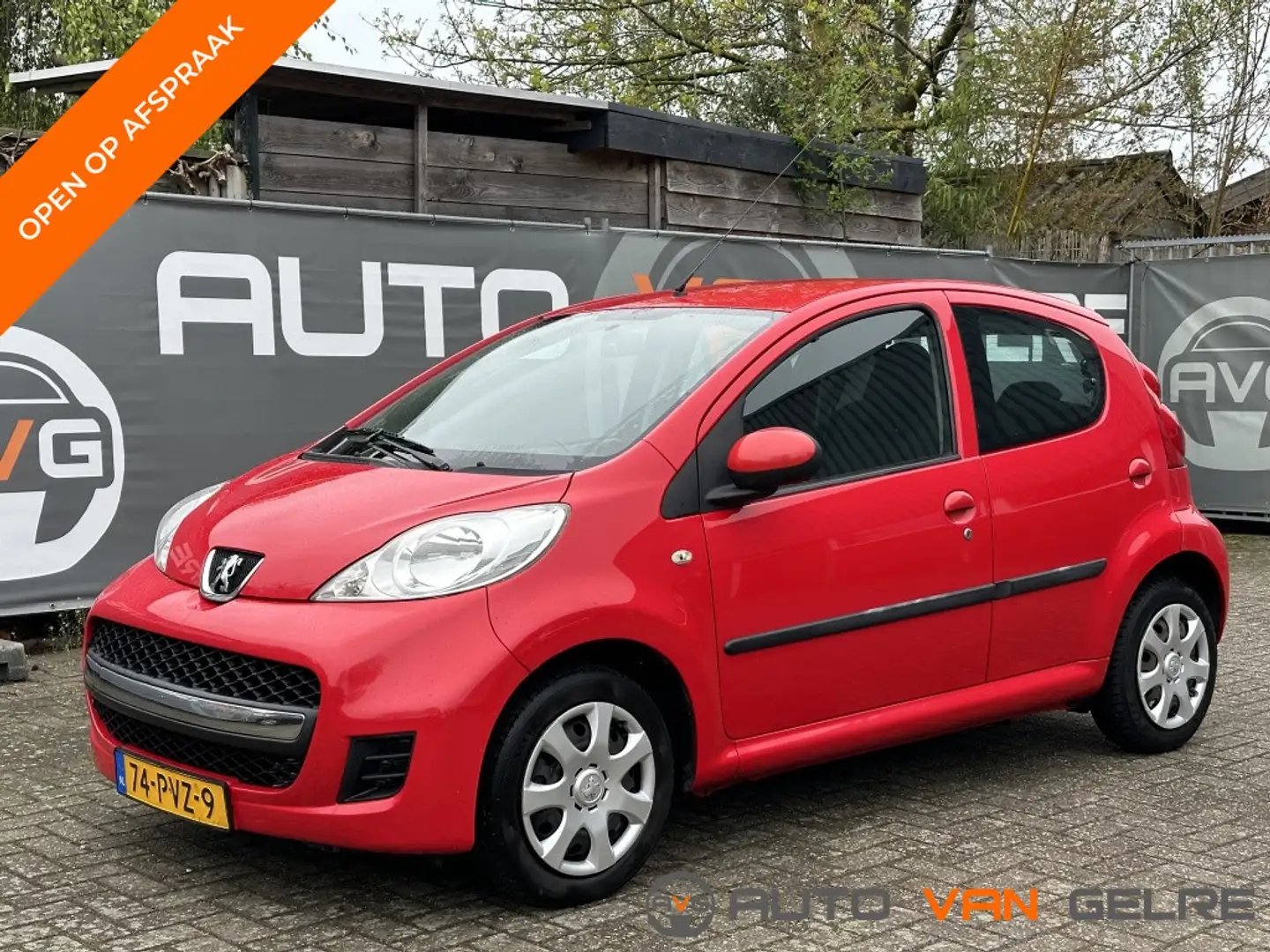 Peugeot 107 1.0-12V XS 5DRS*APK*NIEUWE KOPPELING Červená - 1