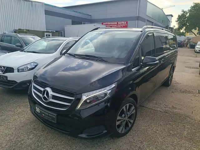 Mercedes-Benz V 220 V-Klasse 220 CDI extralang 7G-TRONIC Avantgarde Edition,LEDER,LED,NAVI,8-SITZE,ALU18