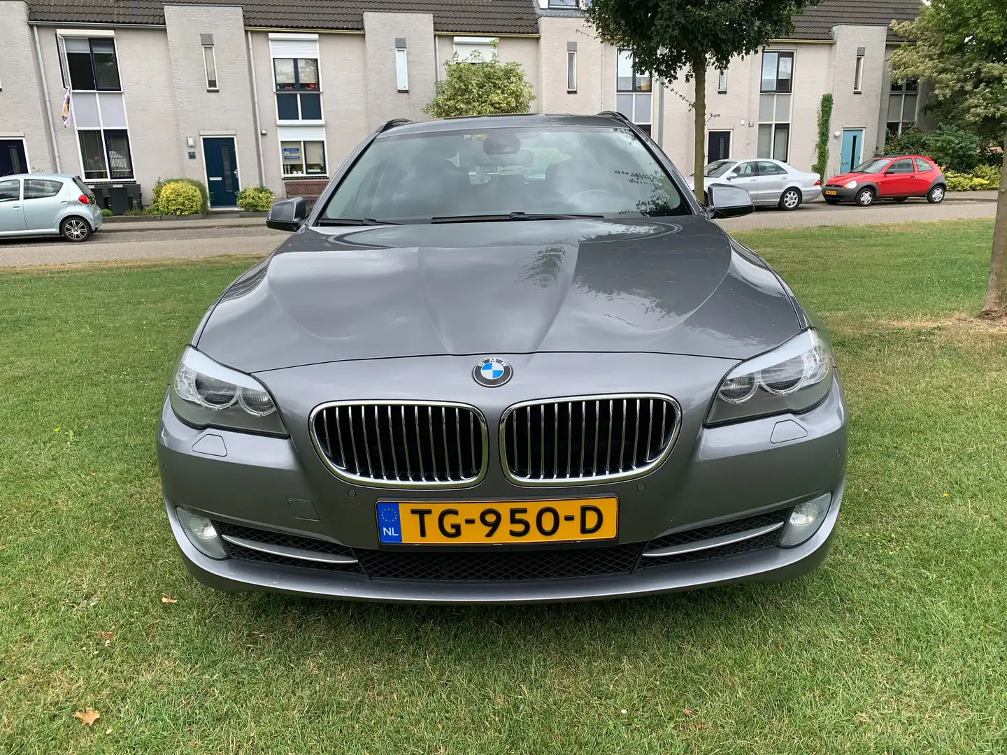 BMW 535 undefined 535xi High Grijs - 2