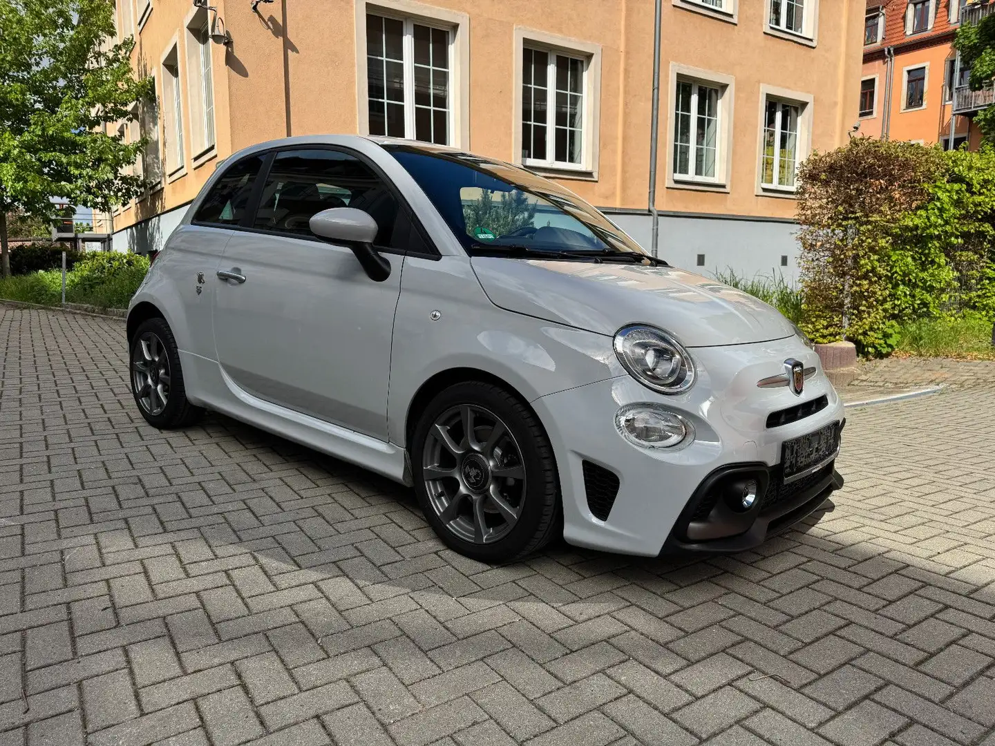 Abarth 595 1,4 Turbo Automatik Grigio - 1