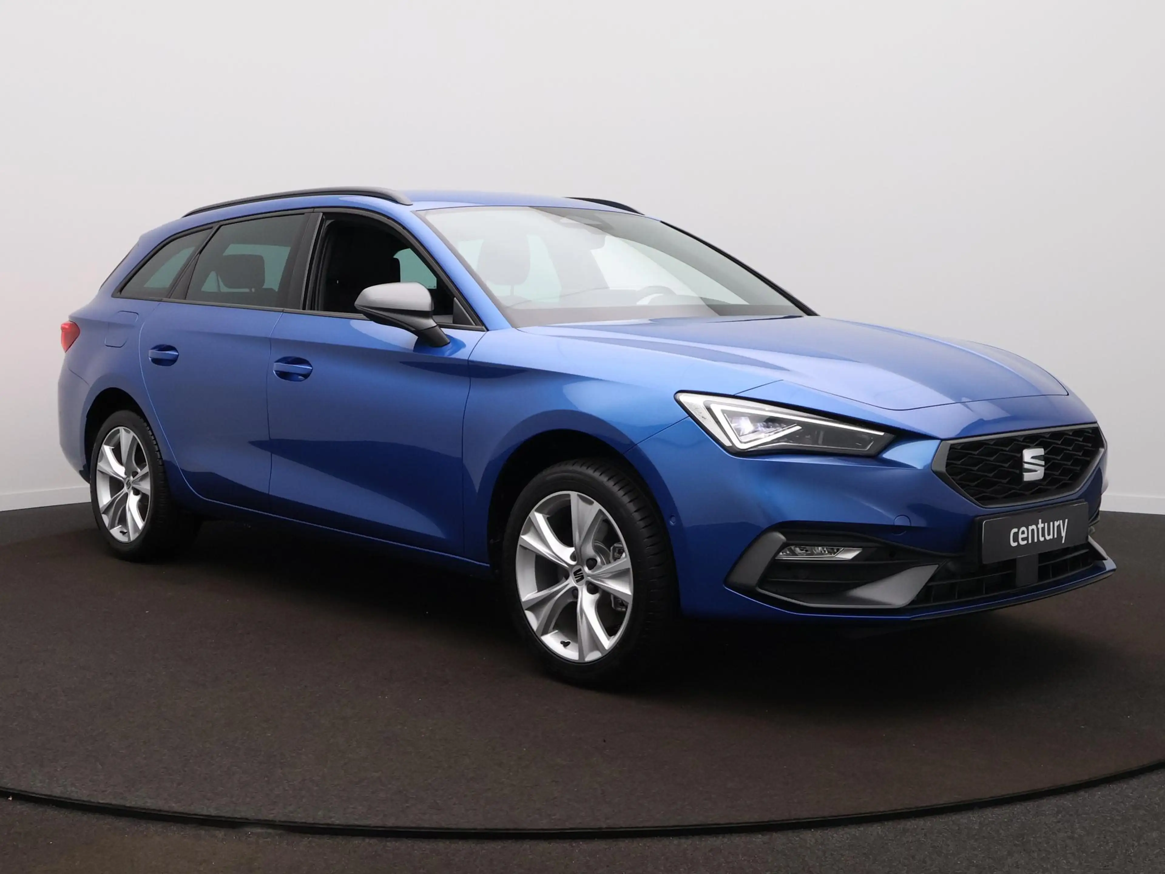 SEAT Leon e-Hybrid Sportstourer FR Business 1.5 TSI eHybrid 150 kW / — photo 3