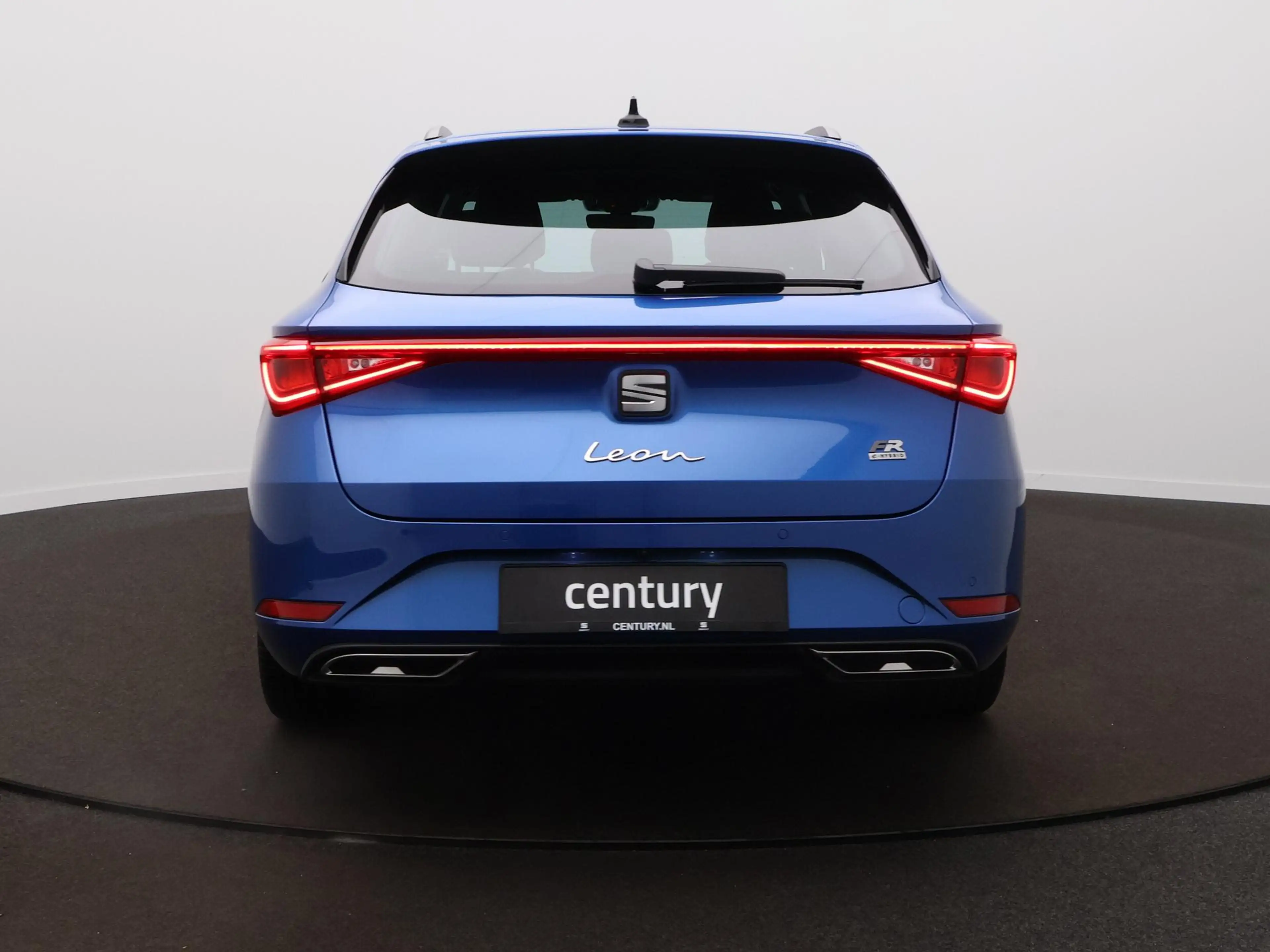 SEAT Leon e-Hybrid Sportstourer FR Business 1.5 TSI eHybrid 150 kW / — photo 6