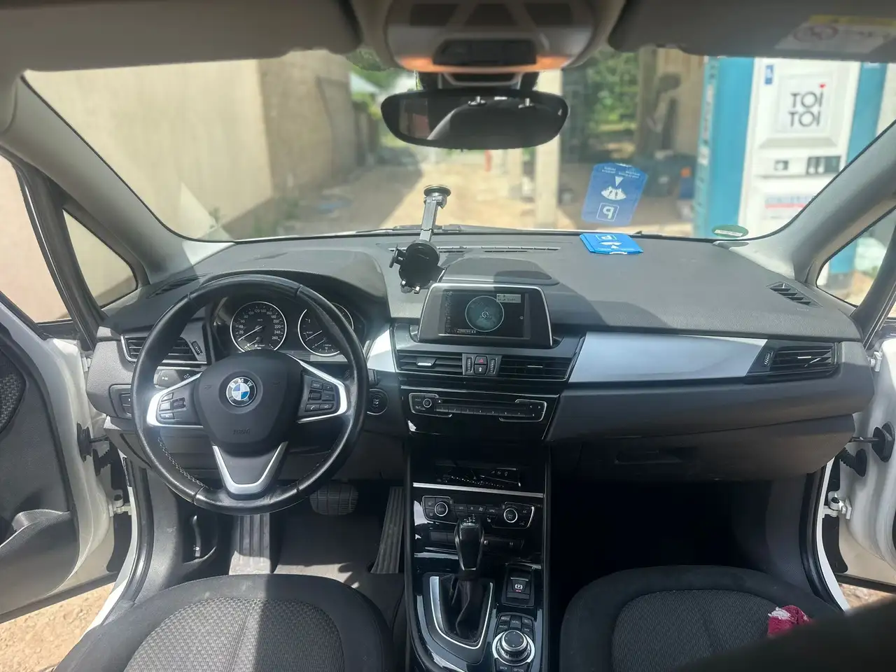 BMW 218 218d Gran Tourer 13