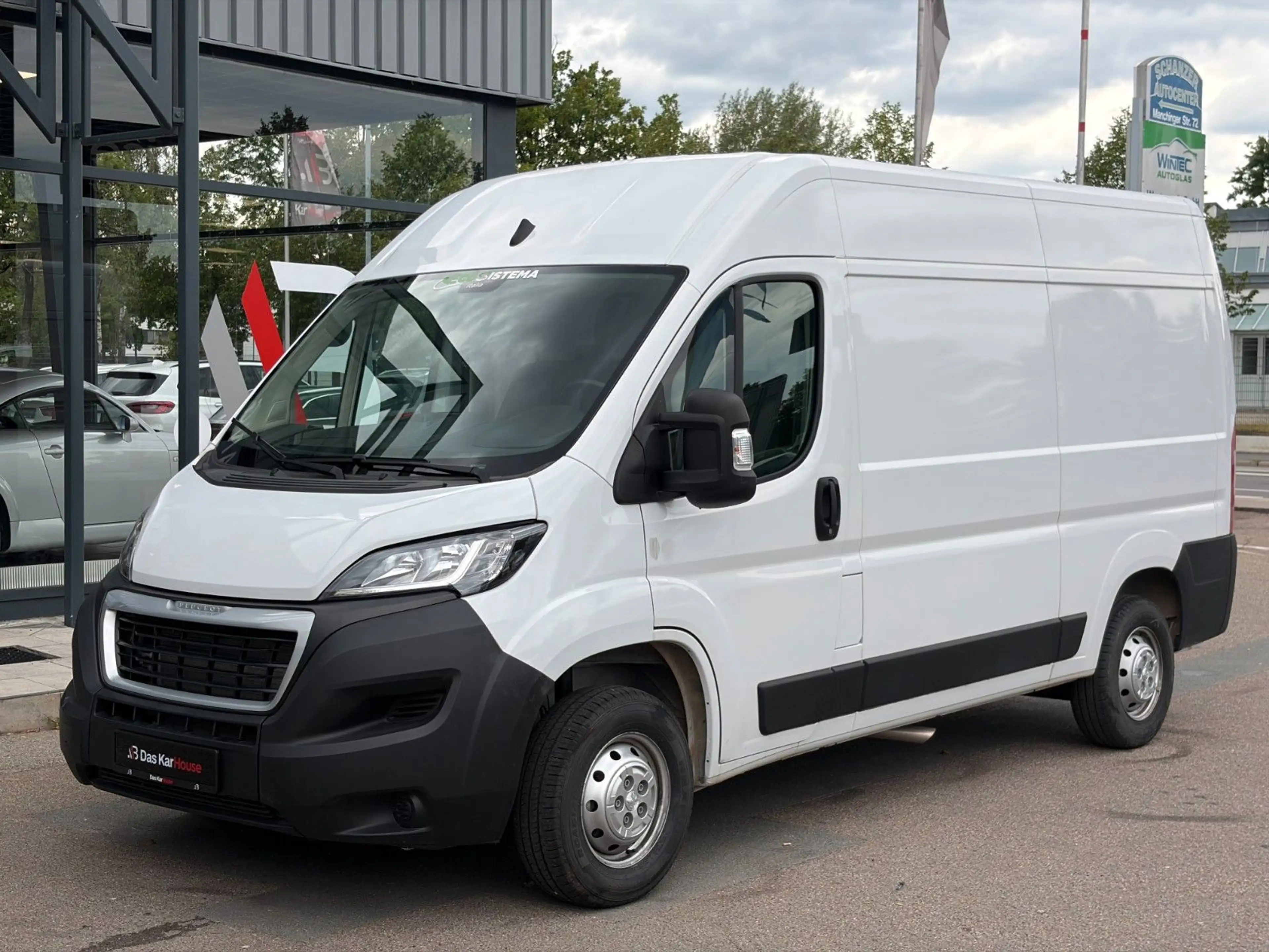 Peugeot Boxer 2.2 BlueHDi Kasten Hochraum 333 L2H2 140 — photo 9