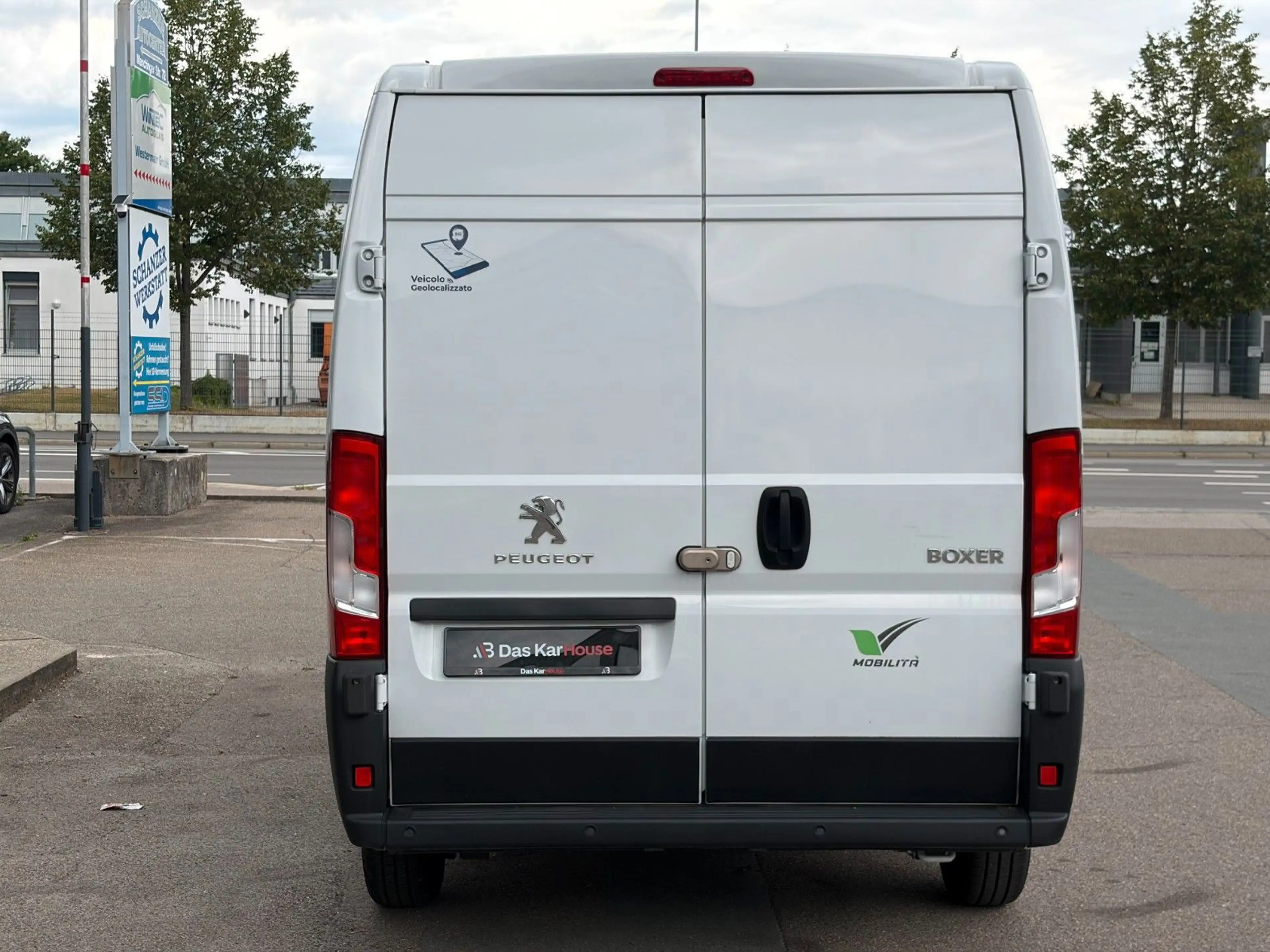 Peugeot Boxer 2.2 BlueHDi Kasten Hochraum 333 L2H2 140 — photo 6