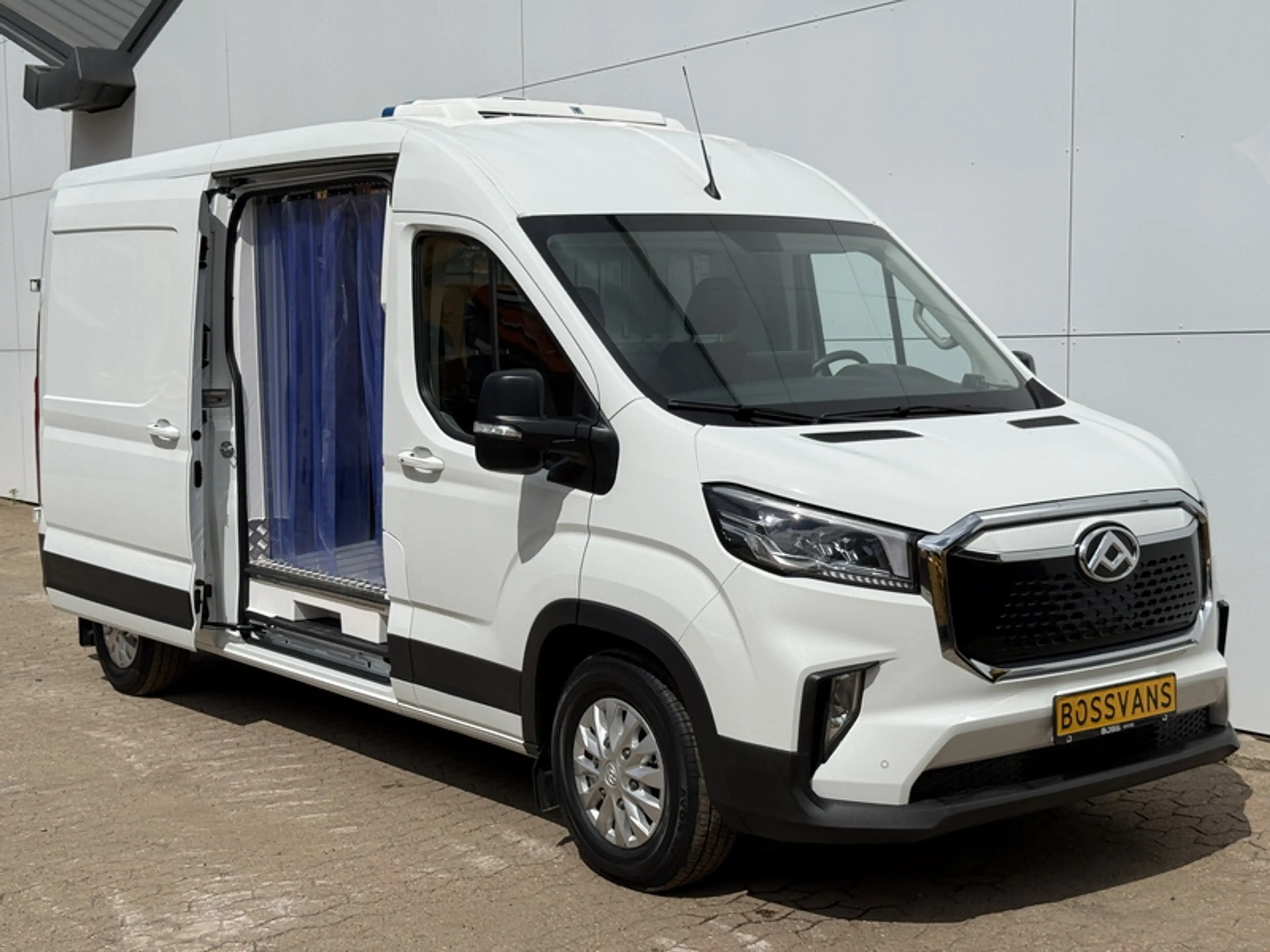 Maxus eDeliver 9 89 kWh 204PK L3H2 Elektrische Koelwagen Vriezer Du — photo 6