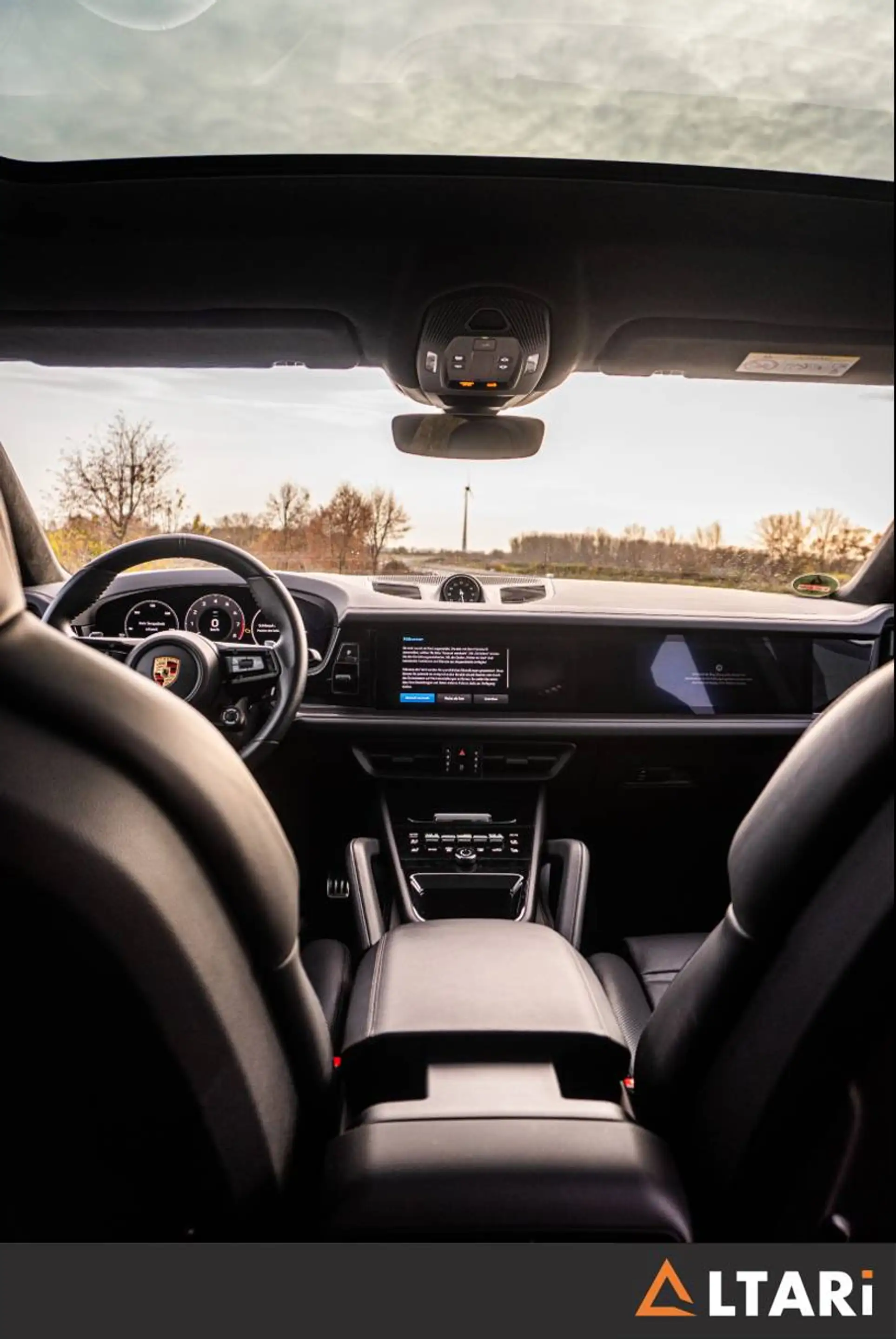 Porsche Cayenne Coupe GTS SportChrono Sport-Abgas HeadUp Standheiz — photo 15