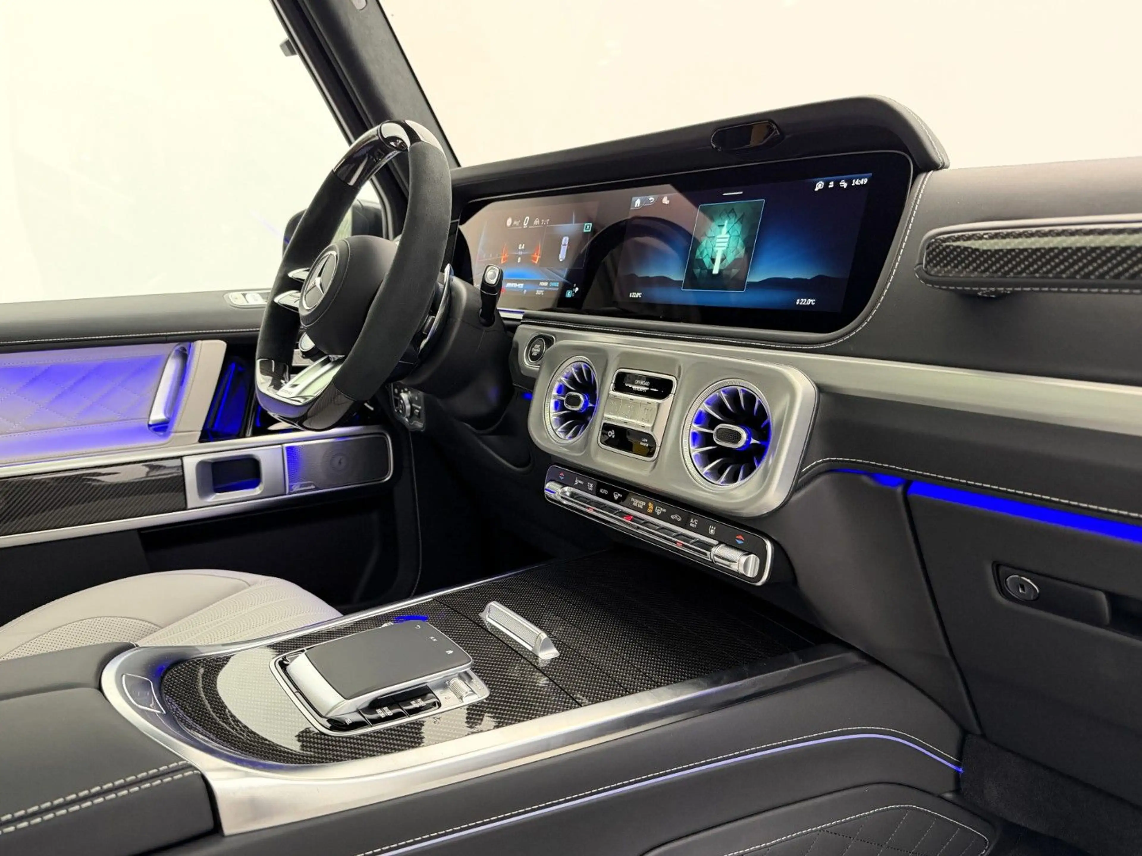 Mercedes-Benz G 63 AMG G63 AMG °2027°Superoir°Night°A22°Carbon° — photo 11