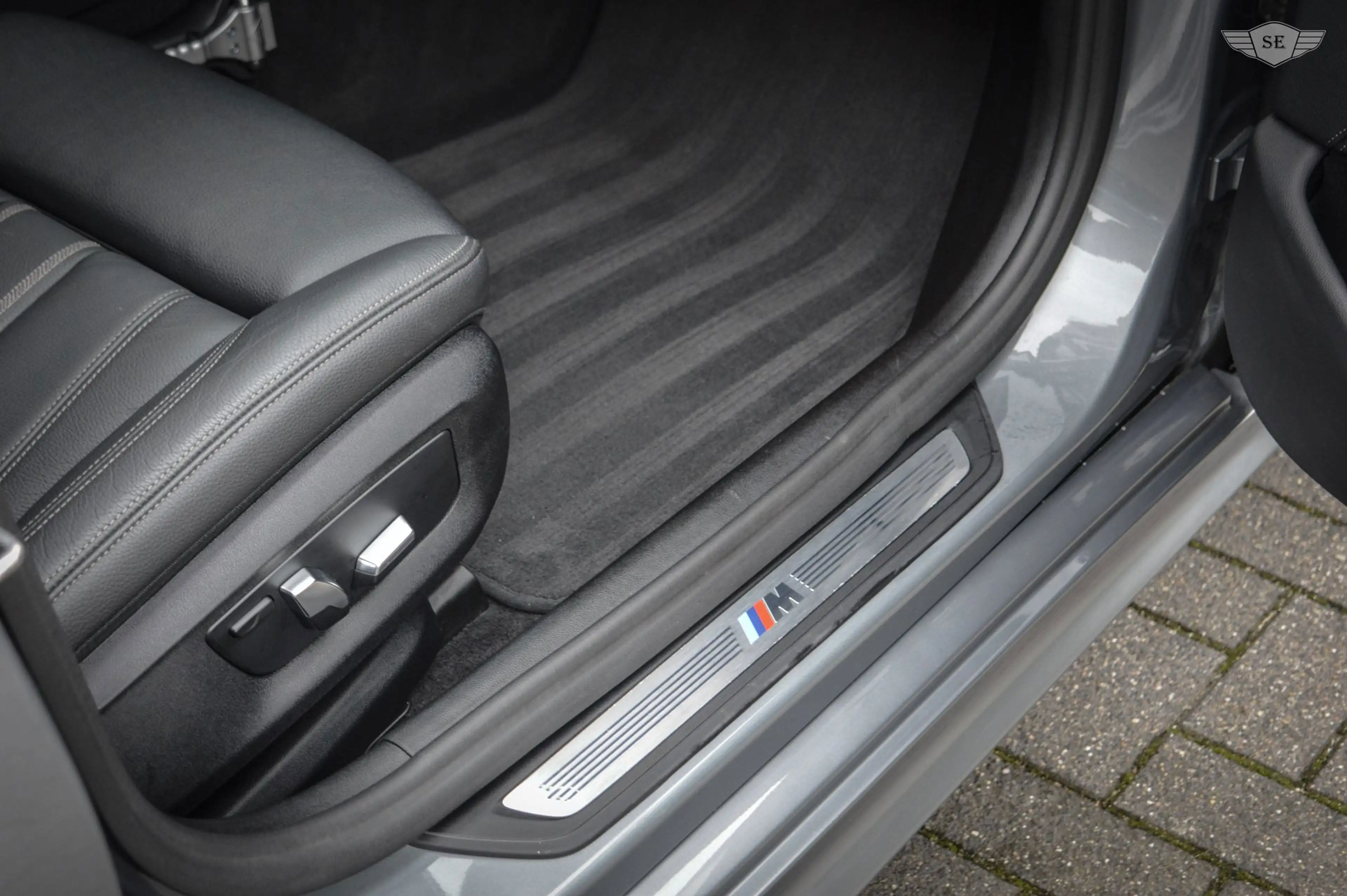 BMW 530 5-serie Touring 530e|EDITION PLUS|M-SPORT PRO|PANO — photo 7