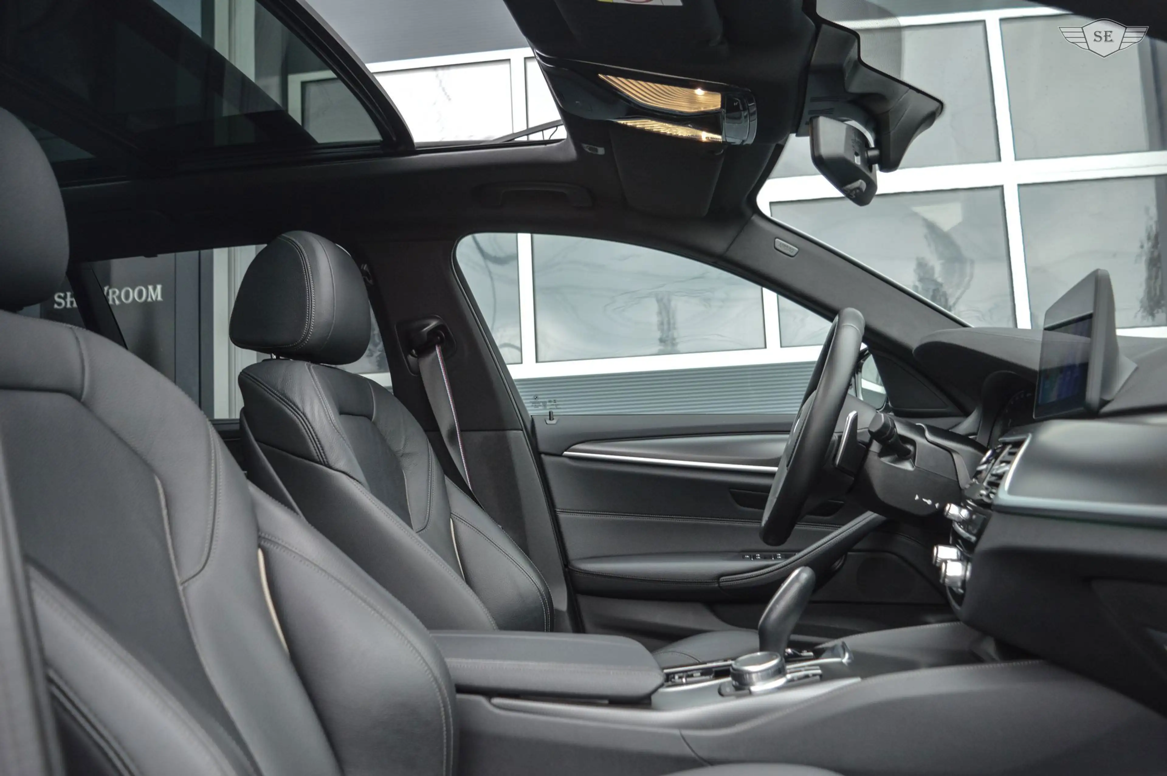 BMW 530 5-serie Touring 530e|EDITION PLUS|M-SPORT PRO|PANO — photo 5