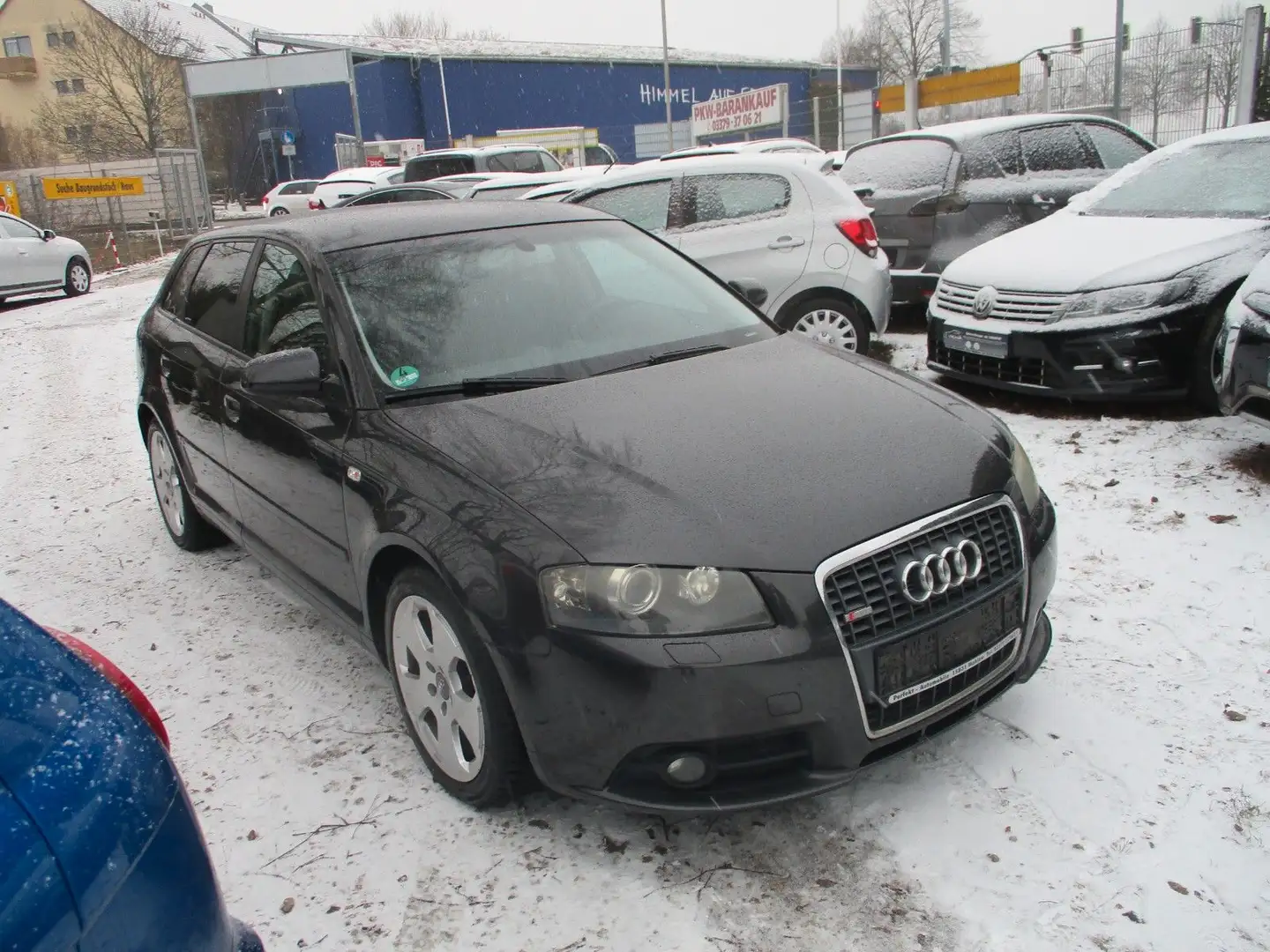 Audi A3 Sportback 1.6 Ambition Grau - 1