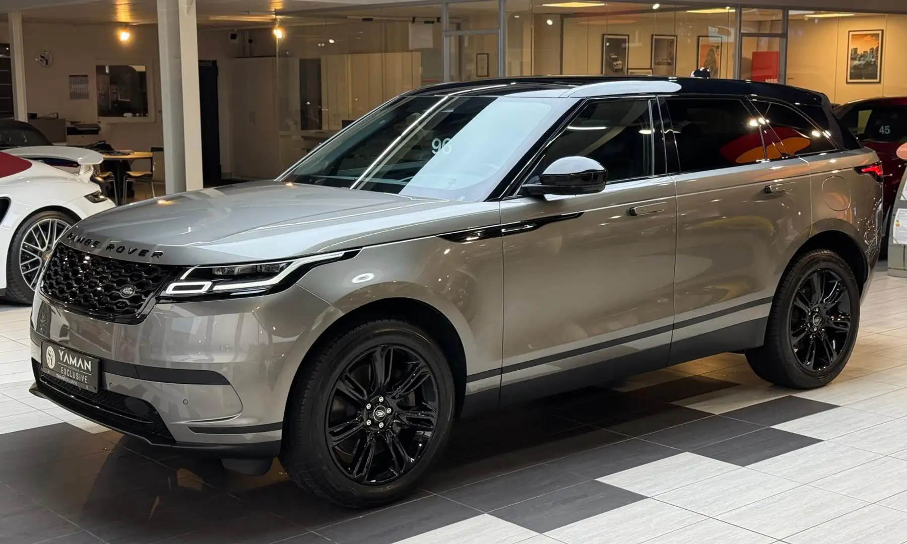 Land Rover Range Rover Velar P400e R-Dynamic*Pano*HuD*ACC Argent - 2