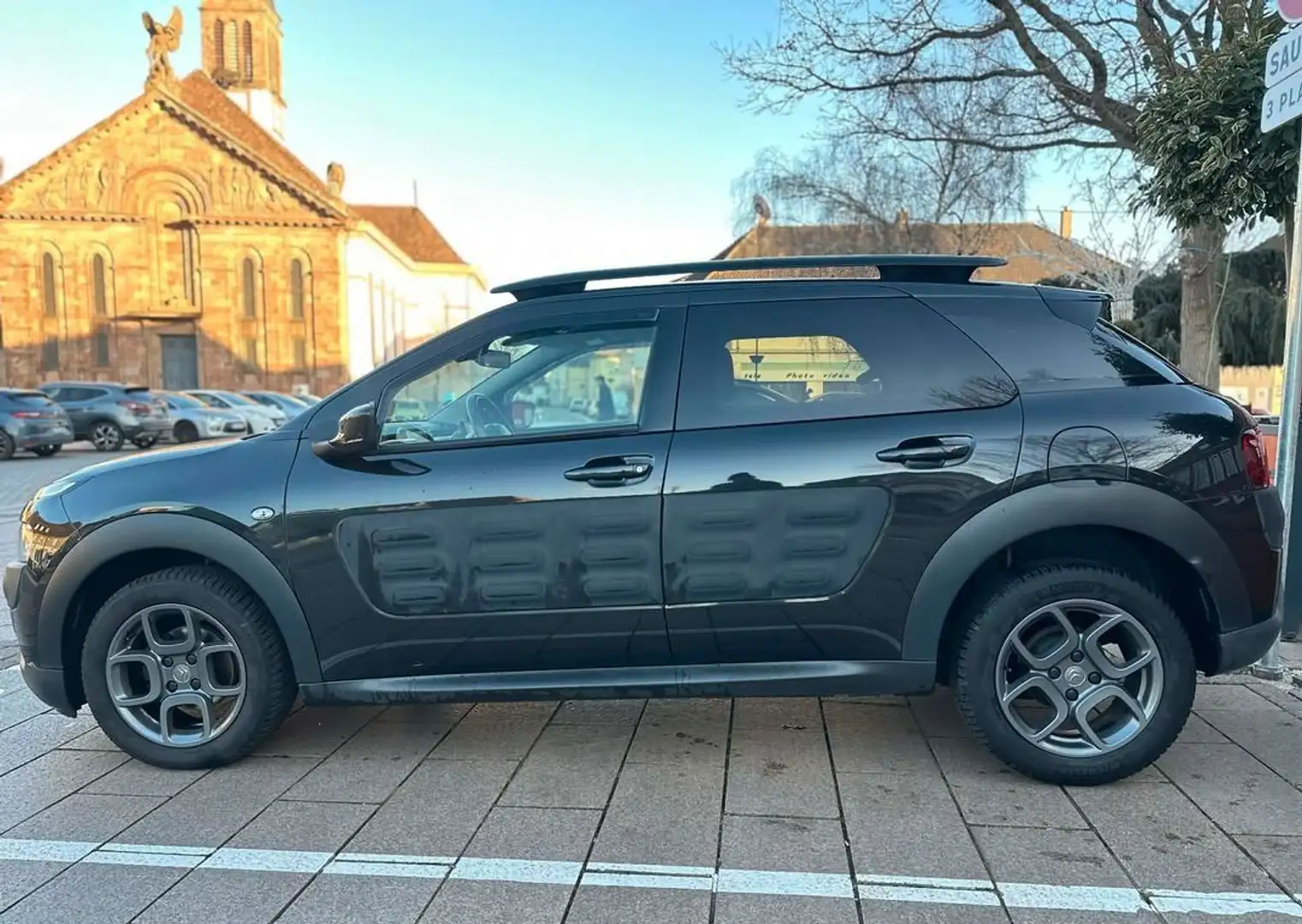 Citroen C4 Cactus 1.6 hdi edition shine 4x4 2017 Noir - 2