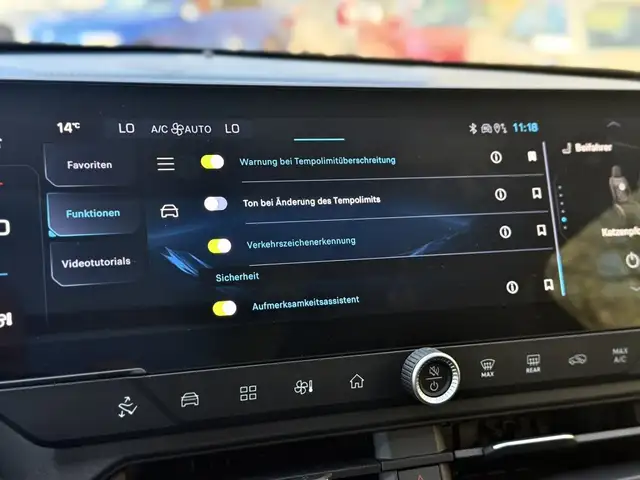 Jeep Compass 74kWh Vollausstattung Ansicht 23