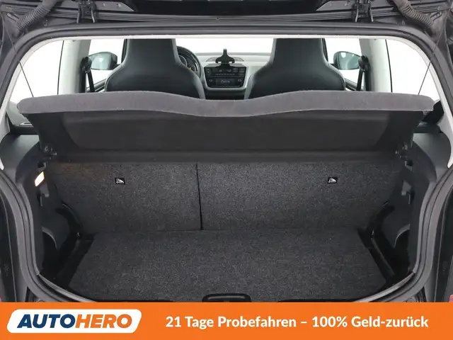 Volkswagen Up! view 17