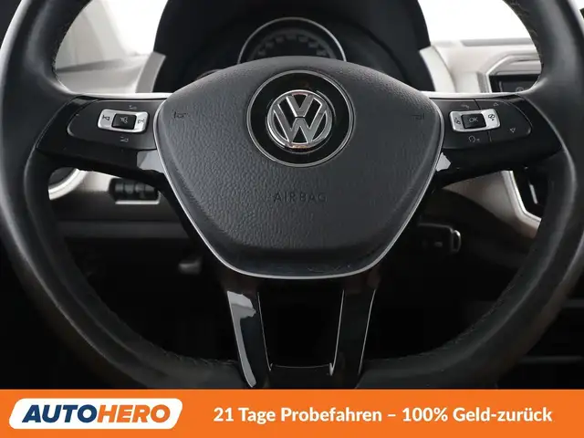 Volkswagen Up! view 19