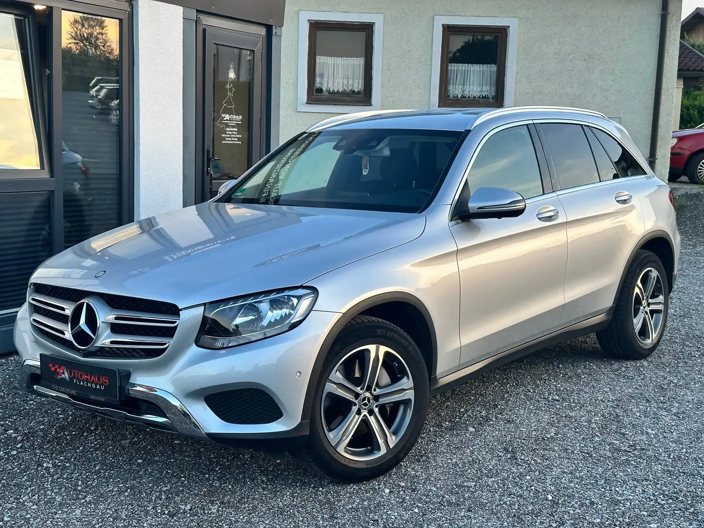 Mercedes-Benz GLC 220 GLC 220 d 4Matic (253.905) Grau - 1