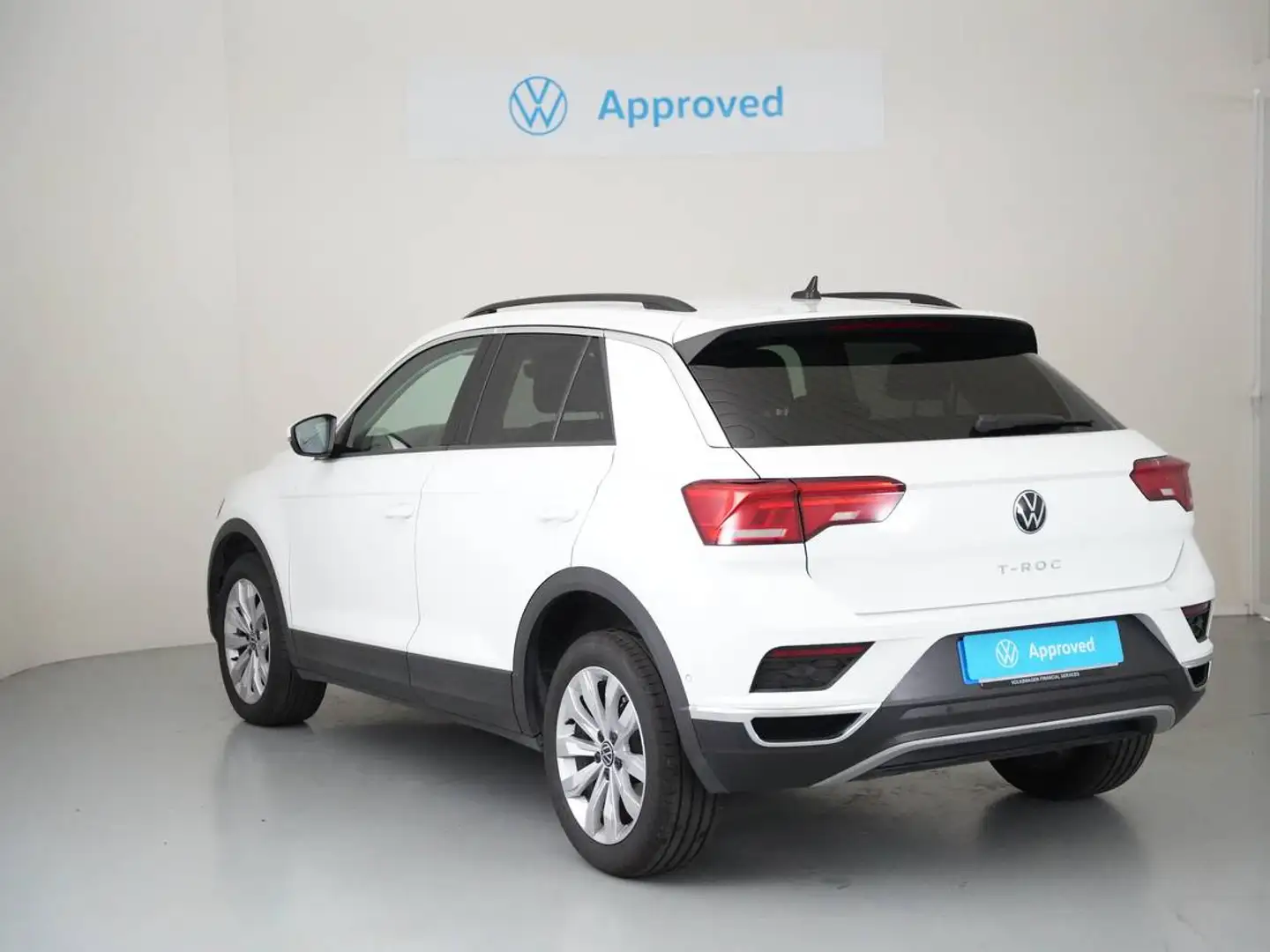 Volkswagen T-Roc 1.0 TSI Advance Style Wit - 2