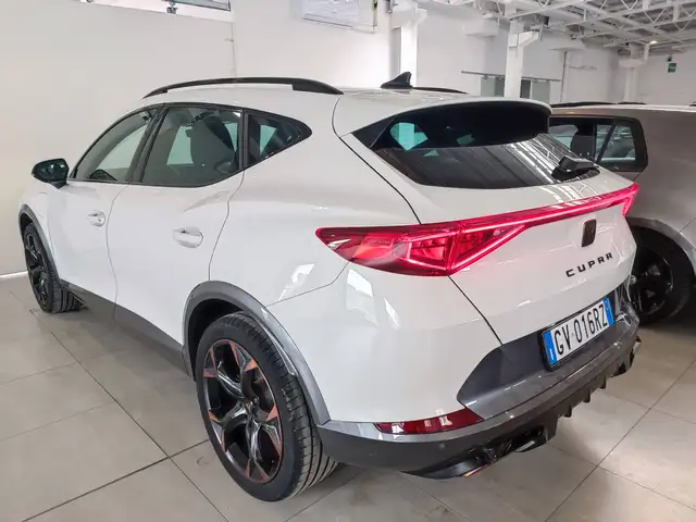Cupra Formentor view 3