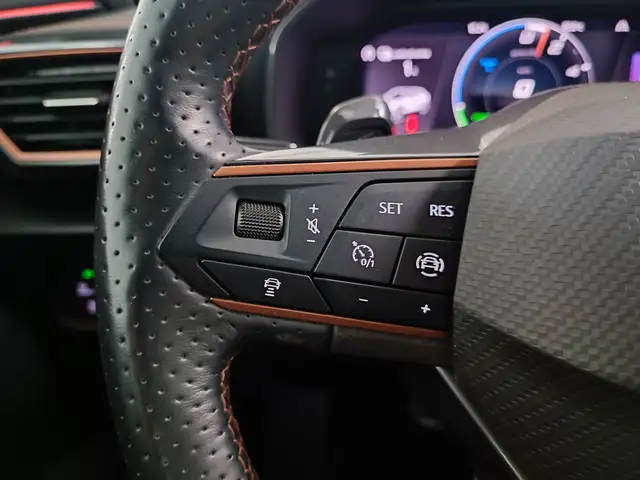 Cupra Formentor view 10