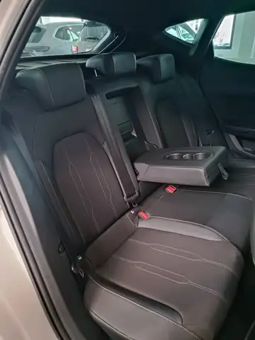 Cupra Formentor view 8