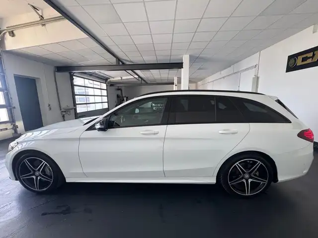 Mercedes-Benz C-Class view 6