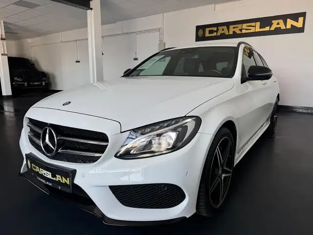 Mercedes-Benz C-Class view 4
