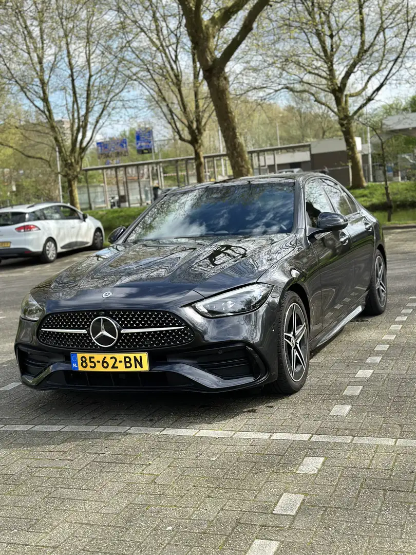 Mercedes-Benz C 200 4Matic 9G-TRONIC AMG Line - 1