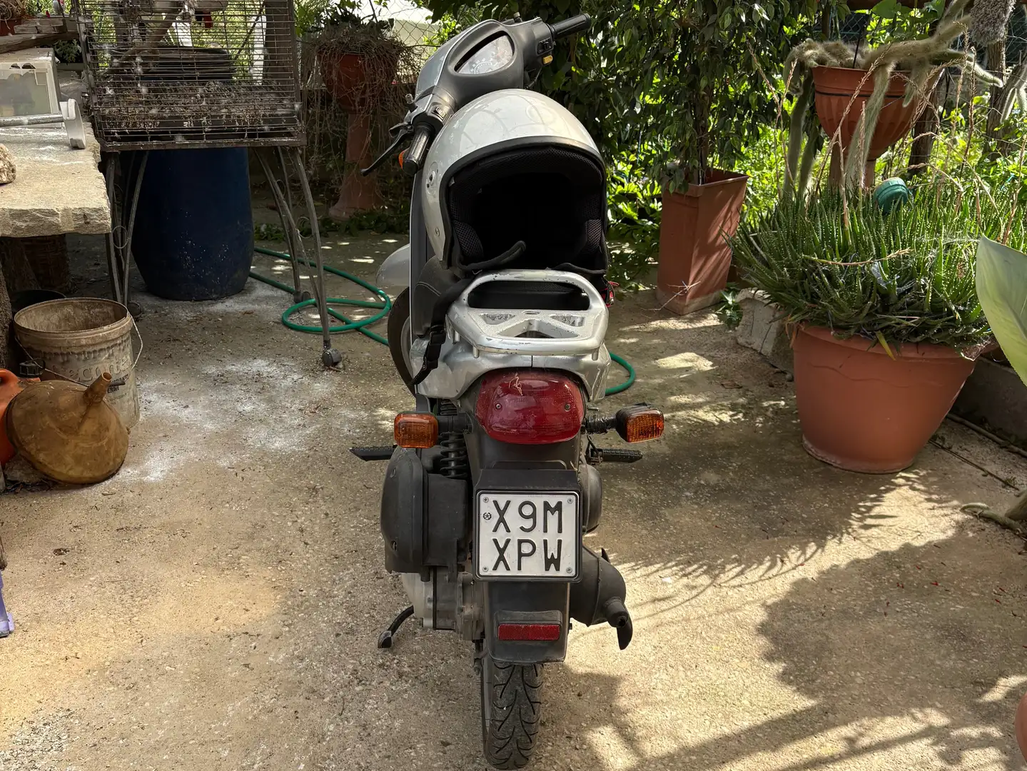 Honda SH 50 Grey - 1