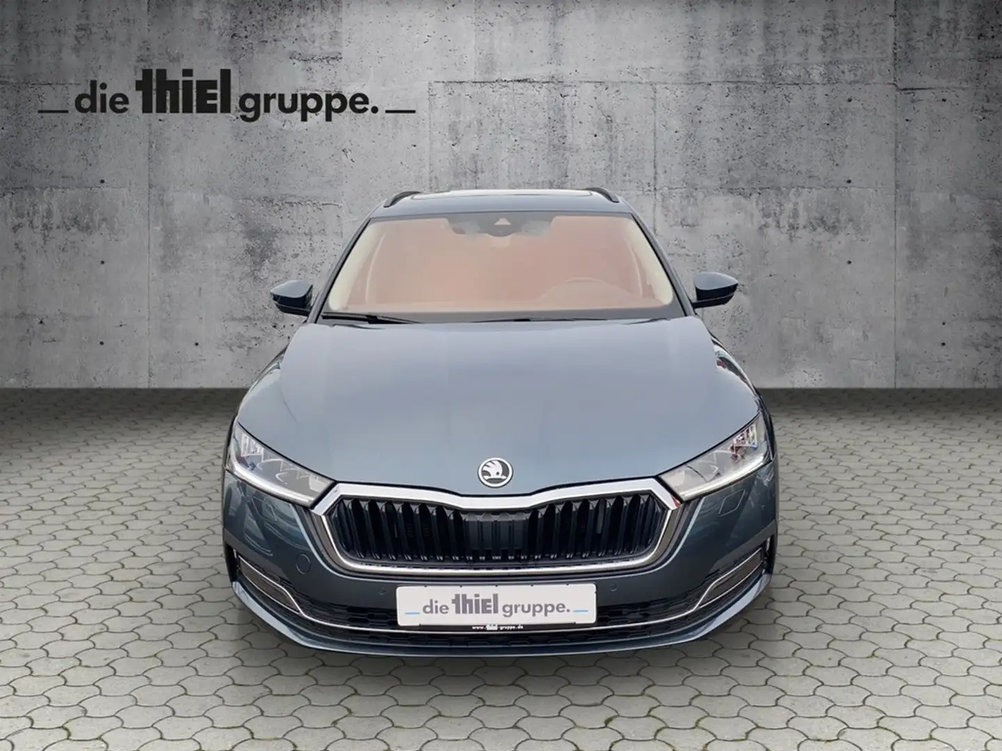 Skoda Octavia Combi 2.0 TDI Style DSG AHK+HuD+RFK+ACC Gris - 2