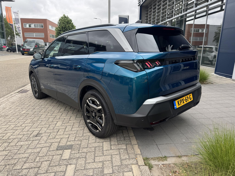 Peugeot 5008 1.6 Plug-in Hybrid 195 Allure 7p — photo 4
