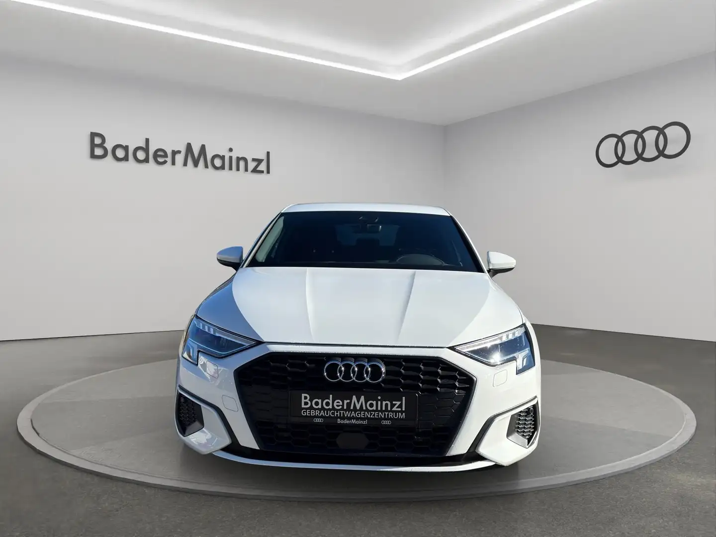 Audi A3 Sportback 1.4TFSI e S tronic Navi LED SHZ RFK Weiß - 2