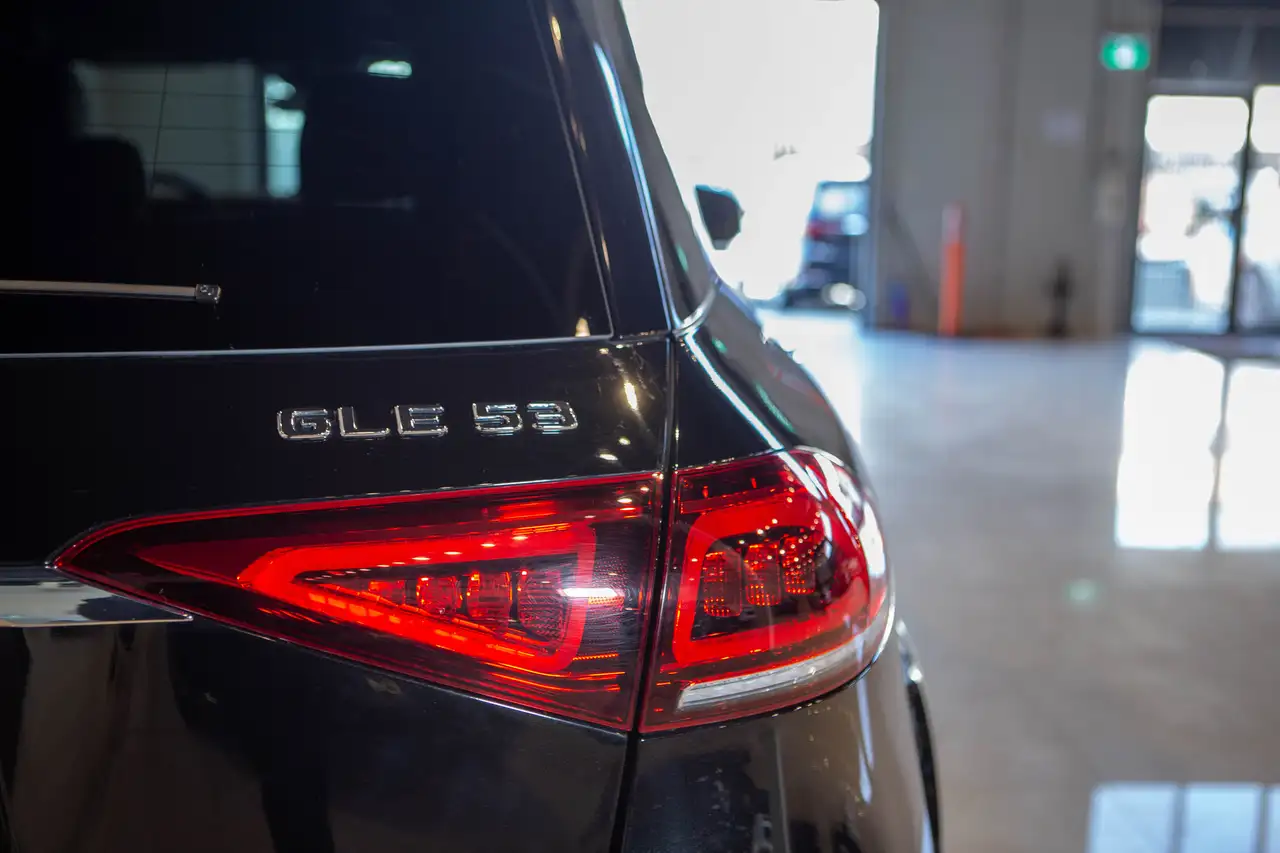 Mercedes-Benz GLE снимка Mercedes-Benz GLE