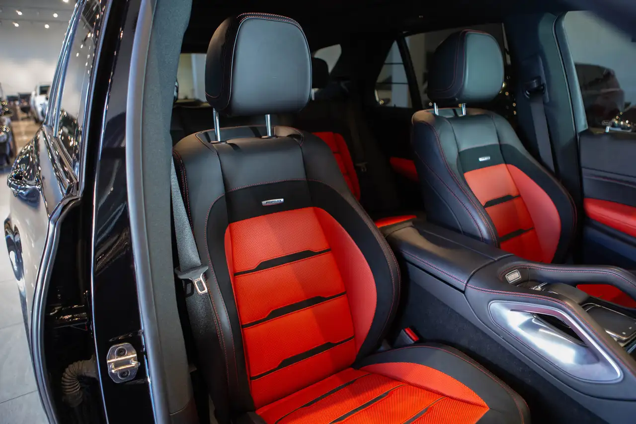 Mercedes-Benz GLE снимка Mercedes-Benz GLE