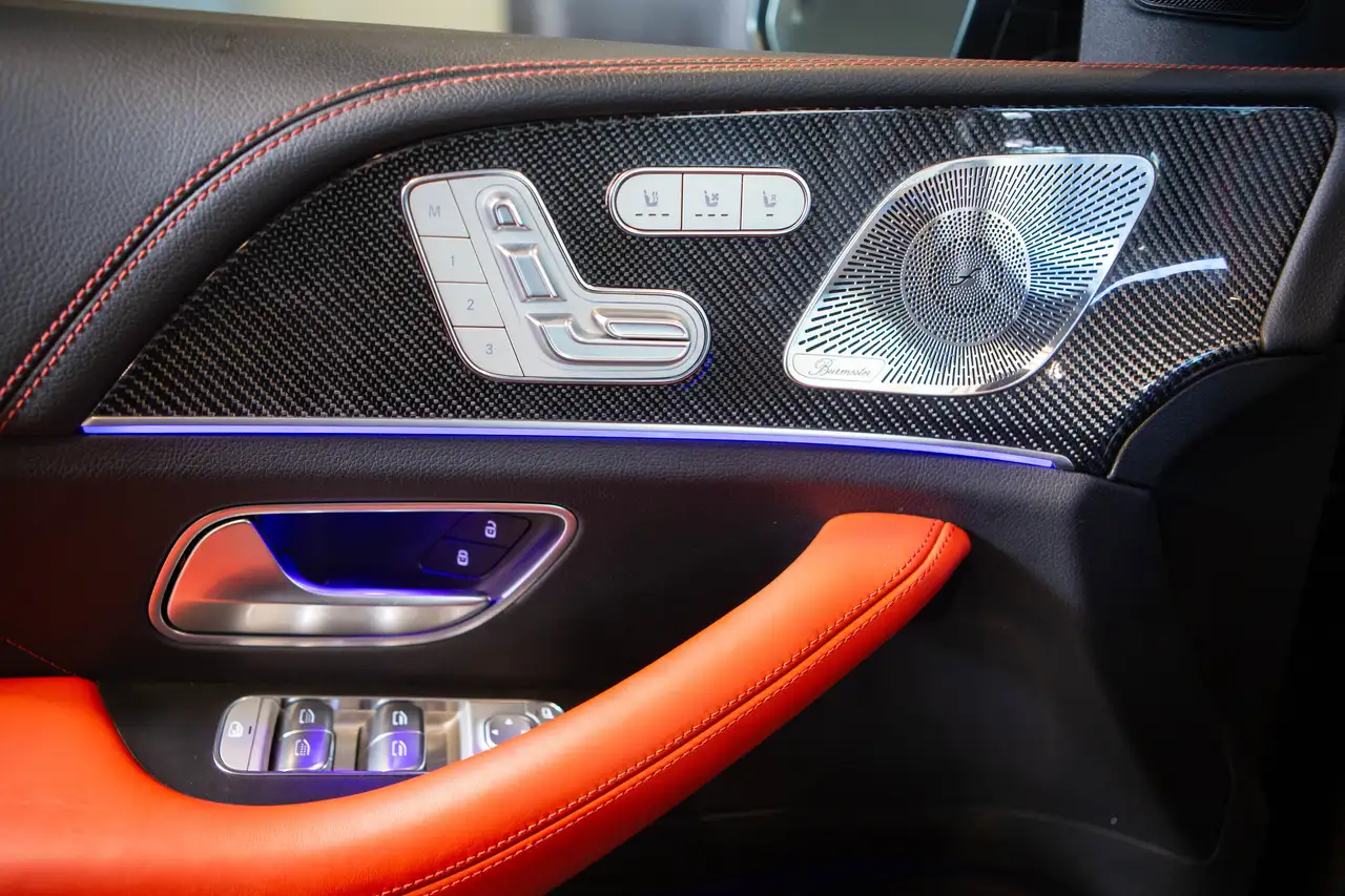 Mercedes-Benz GLE снимка Mercedes-Benz GLE