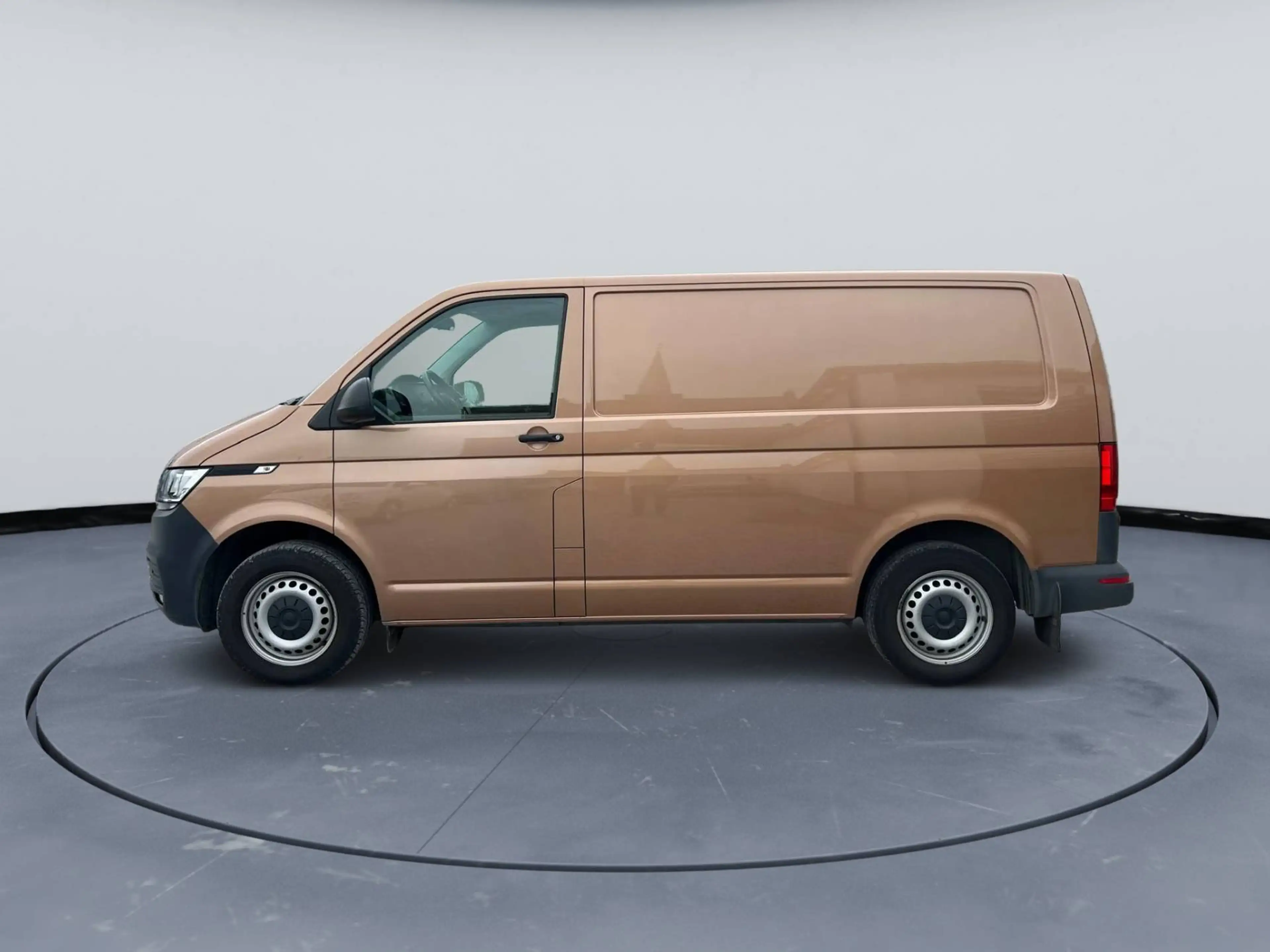 Volkswagen T6.1 Transporter 2.0 TDi Comfortline DSG 1er Propriétaire — photo 2