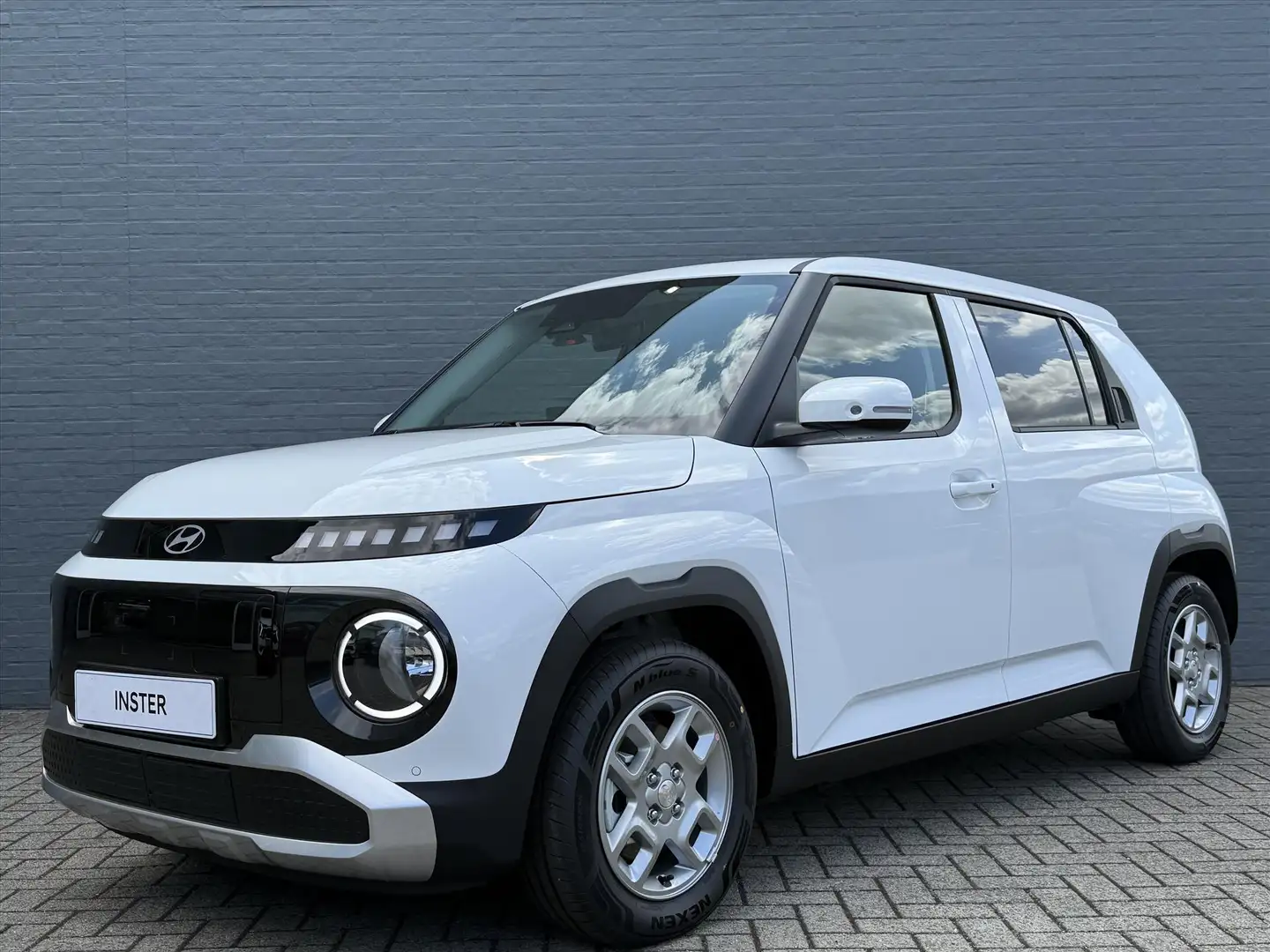 Hyundai Inster 49 kWh 115pk Pulse Wit - 2