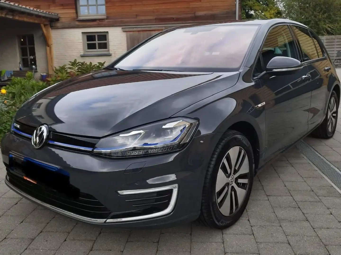 Volkswagen e-Golf e-Golf Grijs - 1